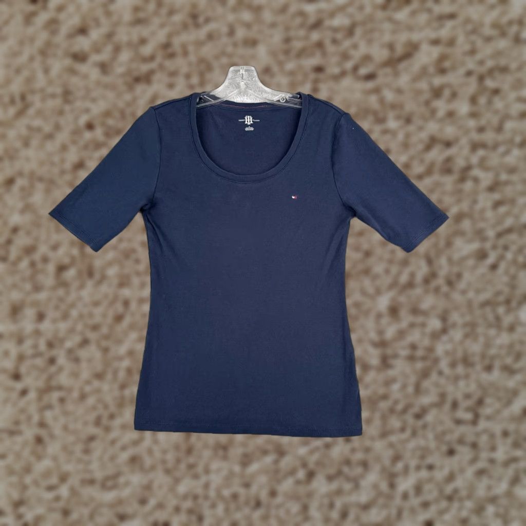 Tommy Hilfiger Tommy Hilfiger Shirt Women Medium Blue Short Sleeve Scoop Neck Cotton Blend Polo Casual Workwear Embroidered Size M / US 6-8 / IT 42-44 - 1 Thumbnail