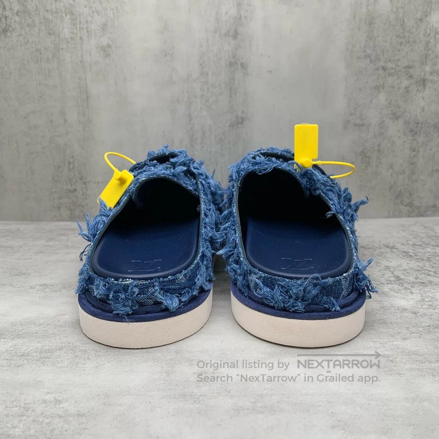 Louis Vuitton louis vuitton blue floral pattern clogs. Size US 10 / EU 43 - 5 Thumbnail