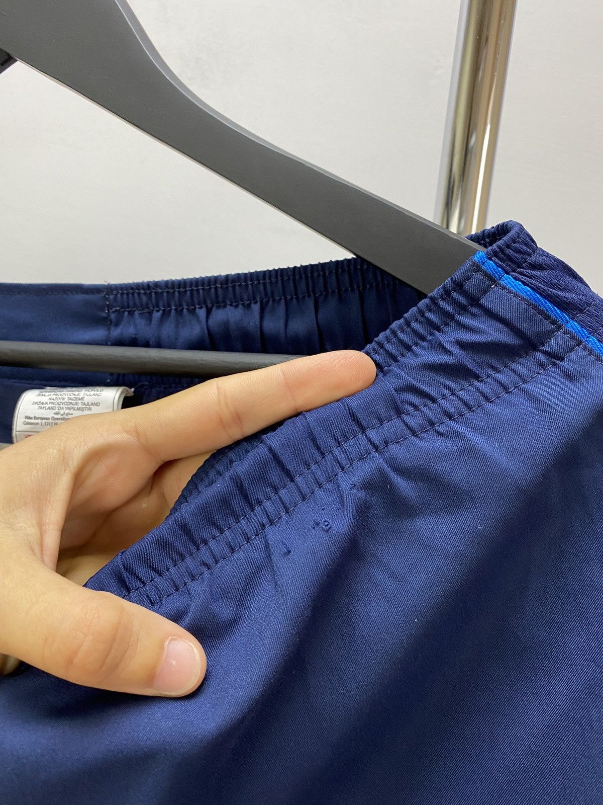 Nike × Vintage Nike Arsenal 2009 2010 Soccer Shorts Football Size US 32 / EU 48 - 8 Thumbnail