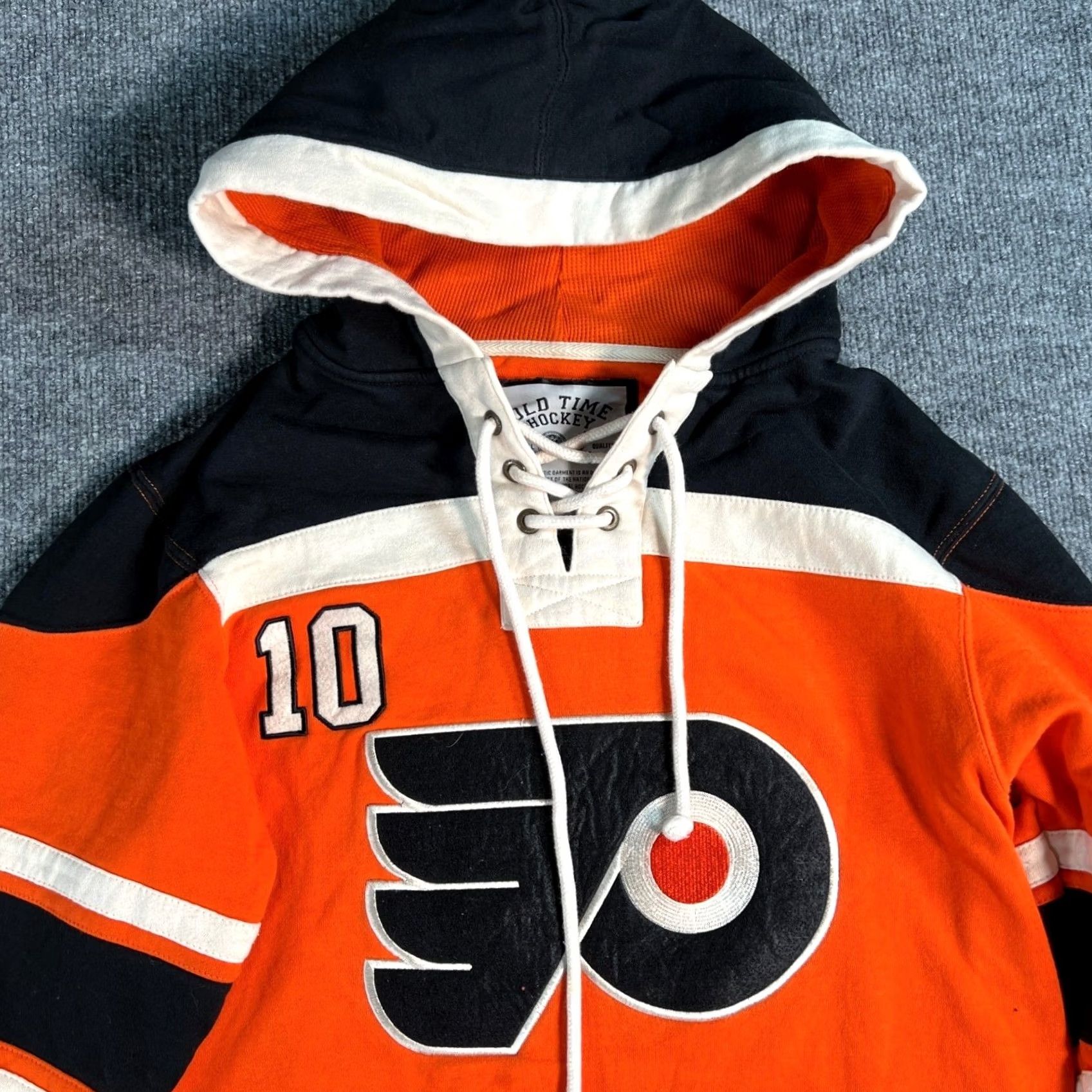 Vintage VINTAGE? No. (Oops) Size US S / EU 44-46 / 1 - 4 Thumbnail