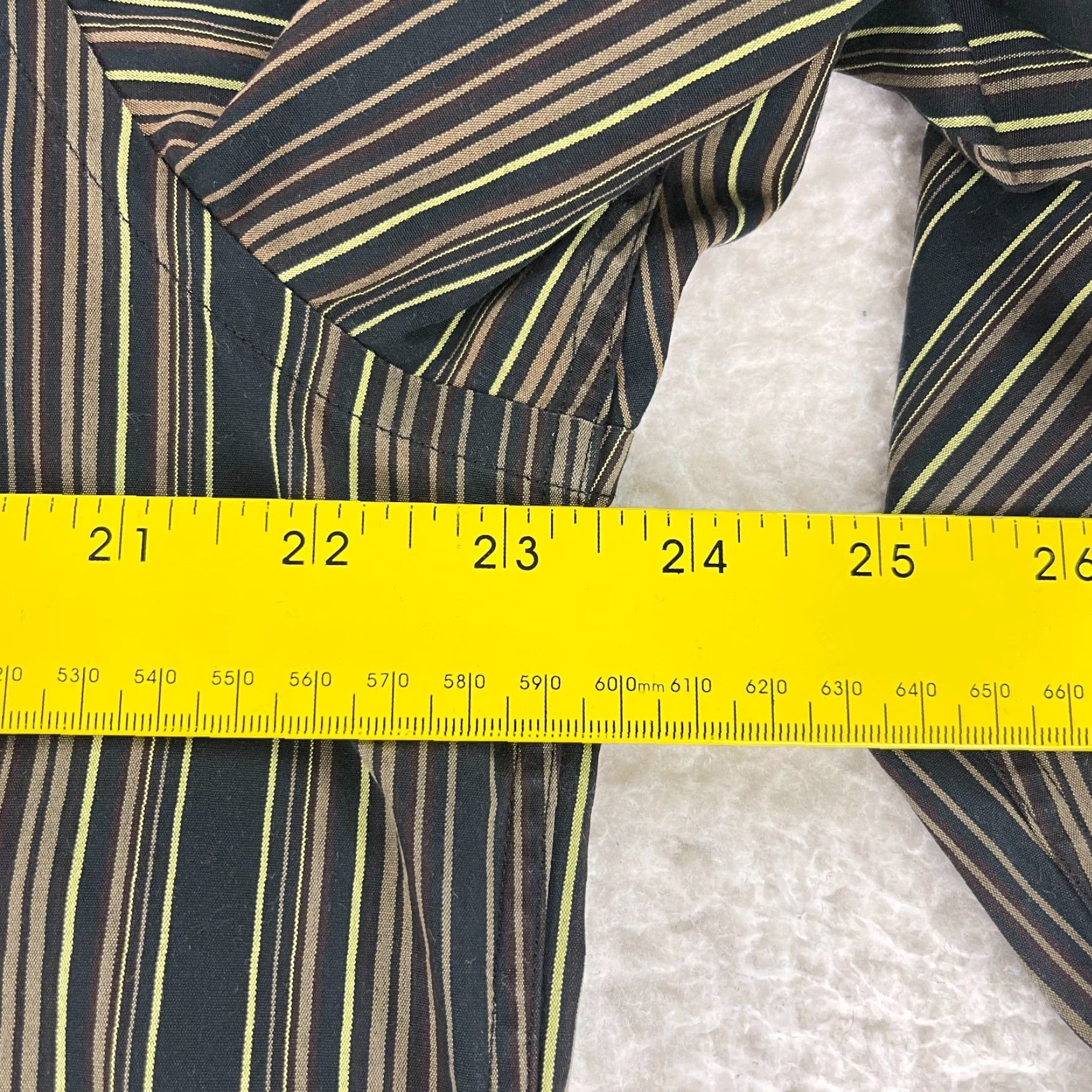 Hugo Boss **Hugo Boss Mens XL Brown Striped Long Sleeve Button-Up Dress Shirt** User: **Hugo Boss Mens Size XL Brown Striped Long Sleeve Button-Up Dress Shirt** Size 46R - 5 Thumbnail