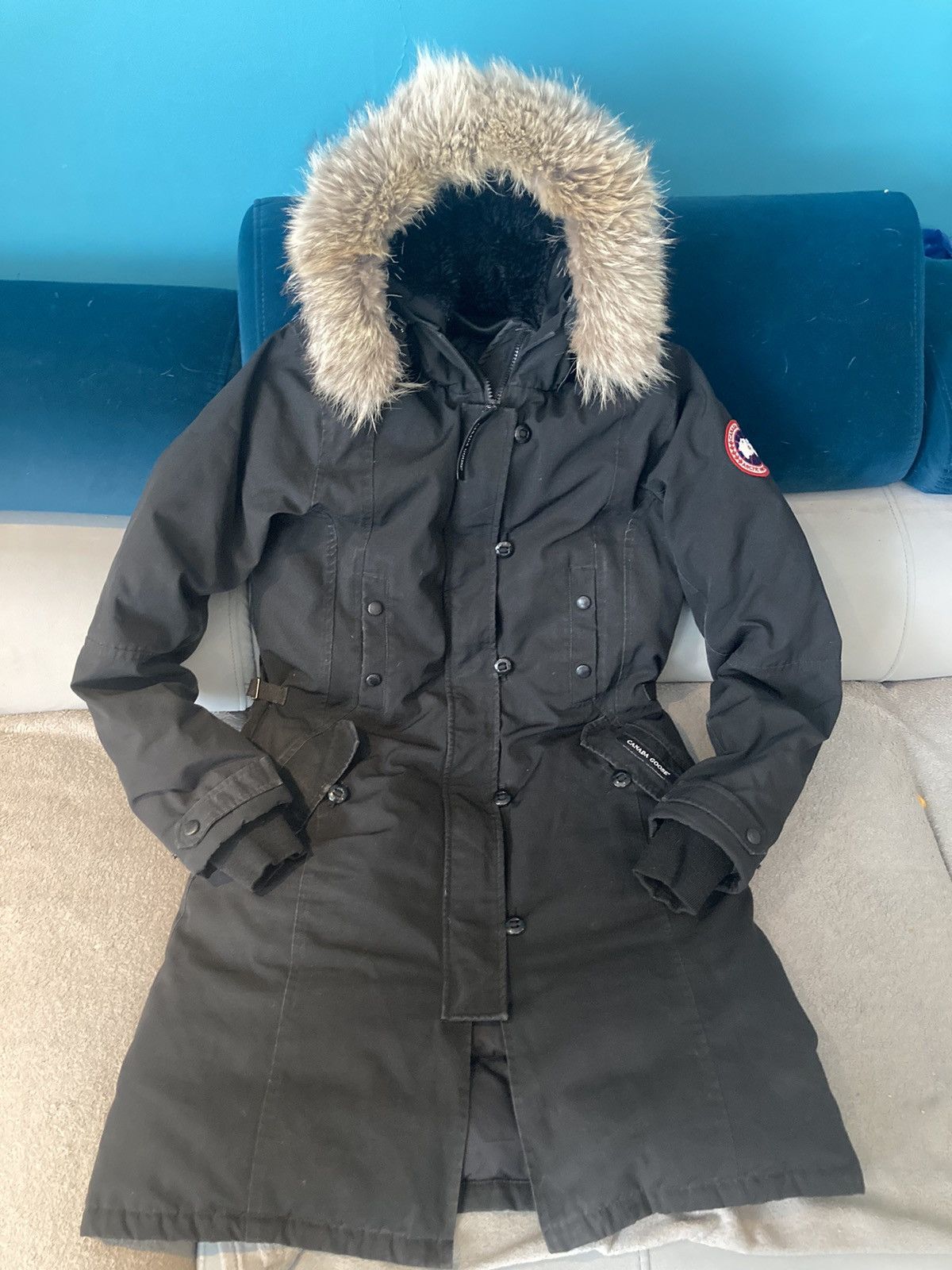 Canada goose coat shops kensington