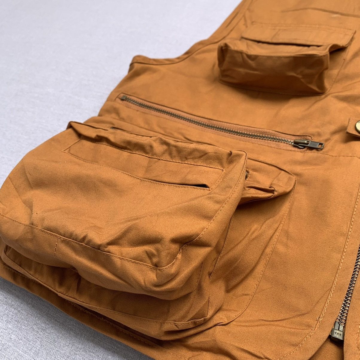 Japanese Brand maneaver vest multipocket Size US L / EU 52-54 / 3 - 2 Thumbnail