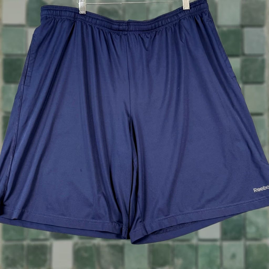 Reebok VINTAGE Reebok Men Large Navy Blue Athletic Shorts Retro Drawstring Pockets Lounge Size US 33 - 1 Thumbnail