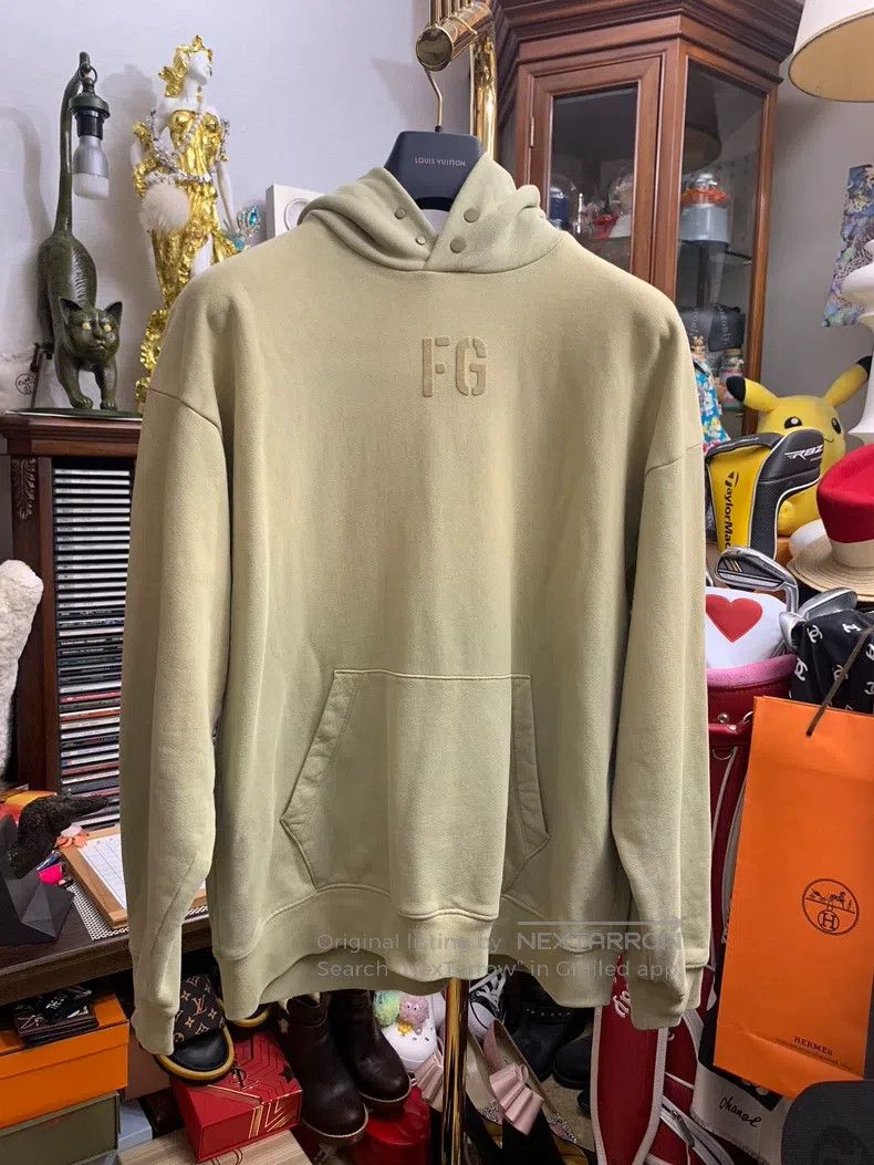 Fear of God fear of god Season 7 distressed faded process flocked swea Size US M / EU 48-50 / 2 - 1 Thumbnail