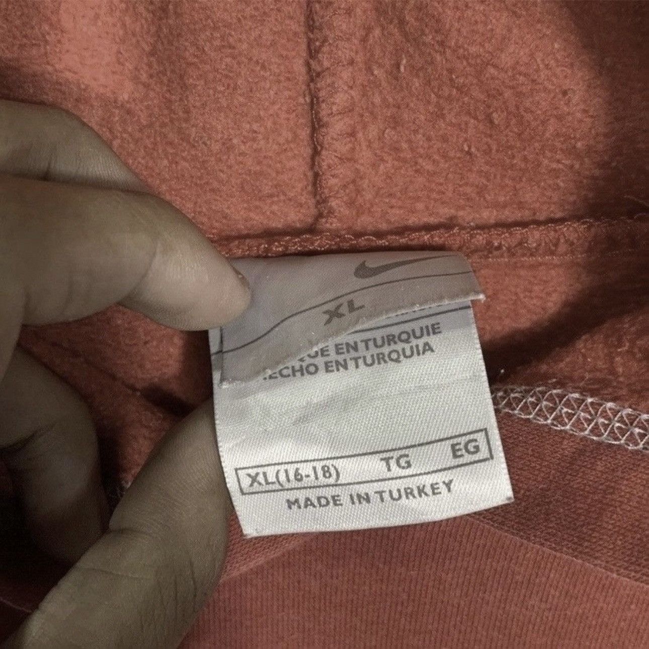 Nike vintage nike hoodies big logo Size US M / EU 48-50 / 2 - 2 Thumbnail