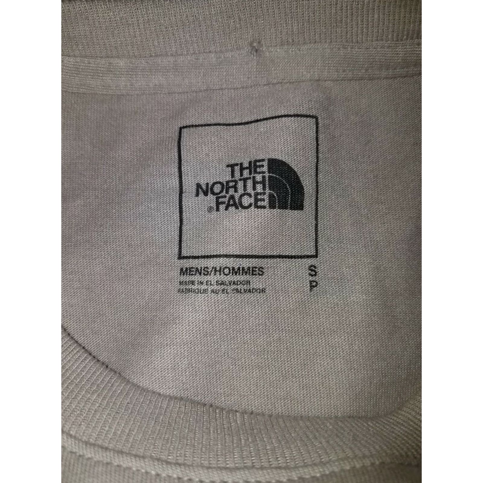 The North Face The North Face T-Shirt Mens S Beige Graphic Regular Size S Beige Mens T-Shirt Graphic The North Face Size US S / EU 44-46 / 1 - 7 Thumbnail