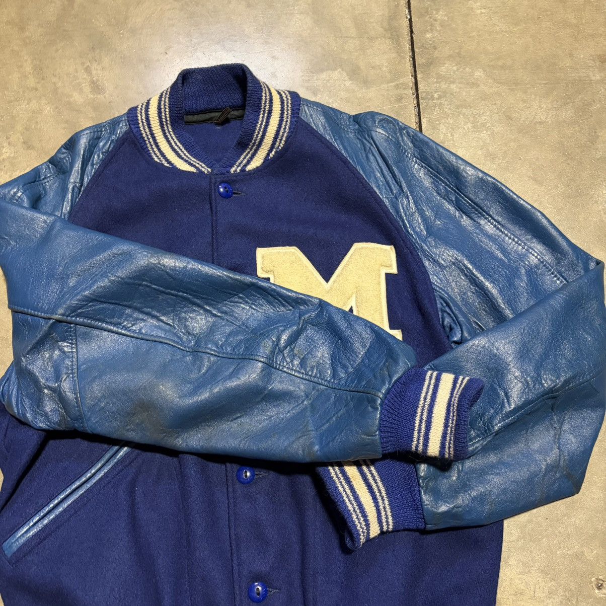 Vintage Vintage 50s Butwin Varsity Letterman Jacket Leather Bomber Size US M / EU 48-50 / 2 - 6 Thumbnail