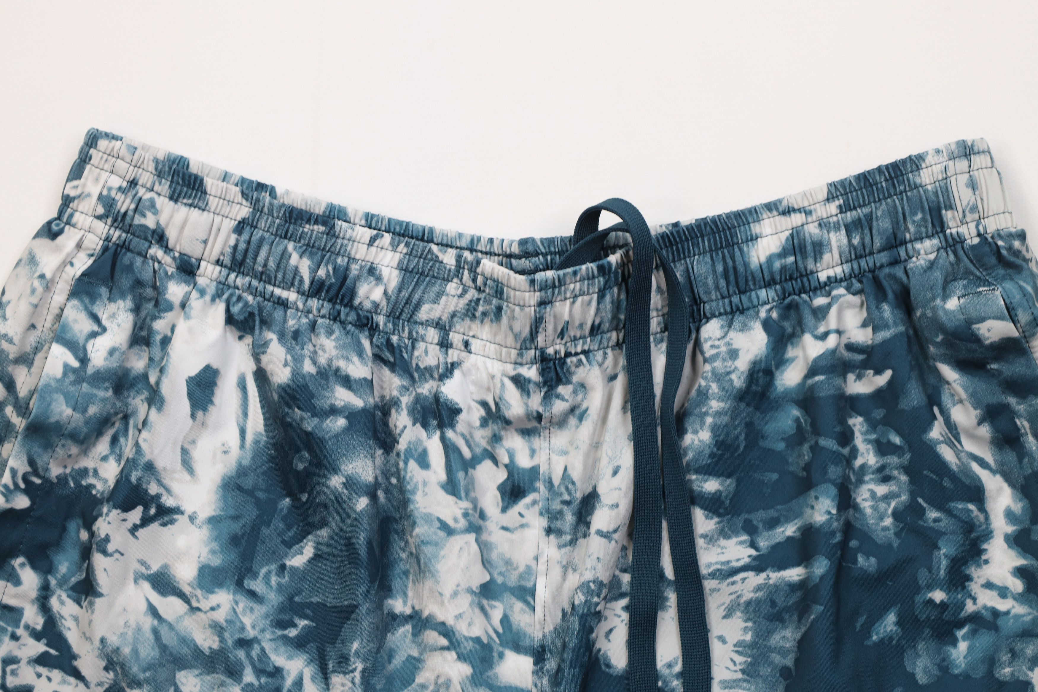 Under Armour Under Armour Smoke Camouflage Gym Basketball Shorts Train Size US 34 / EU 50 - 2 Thumbnail