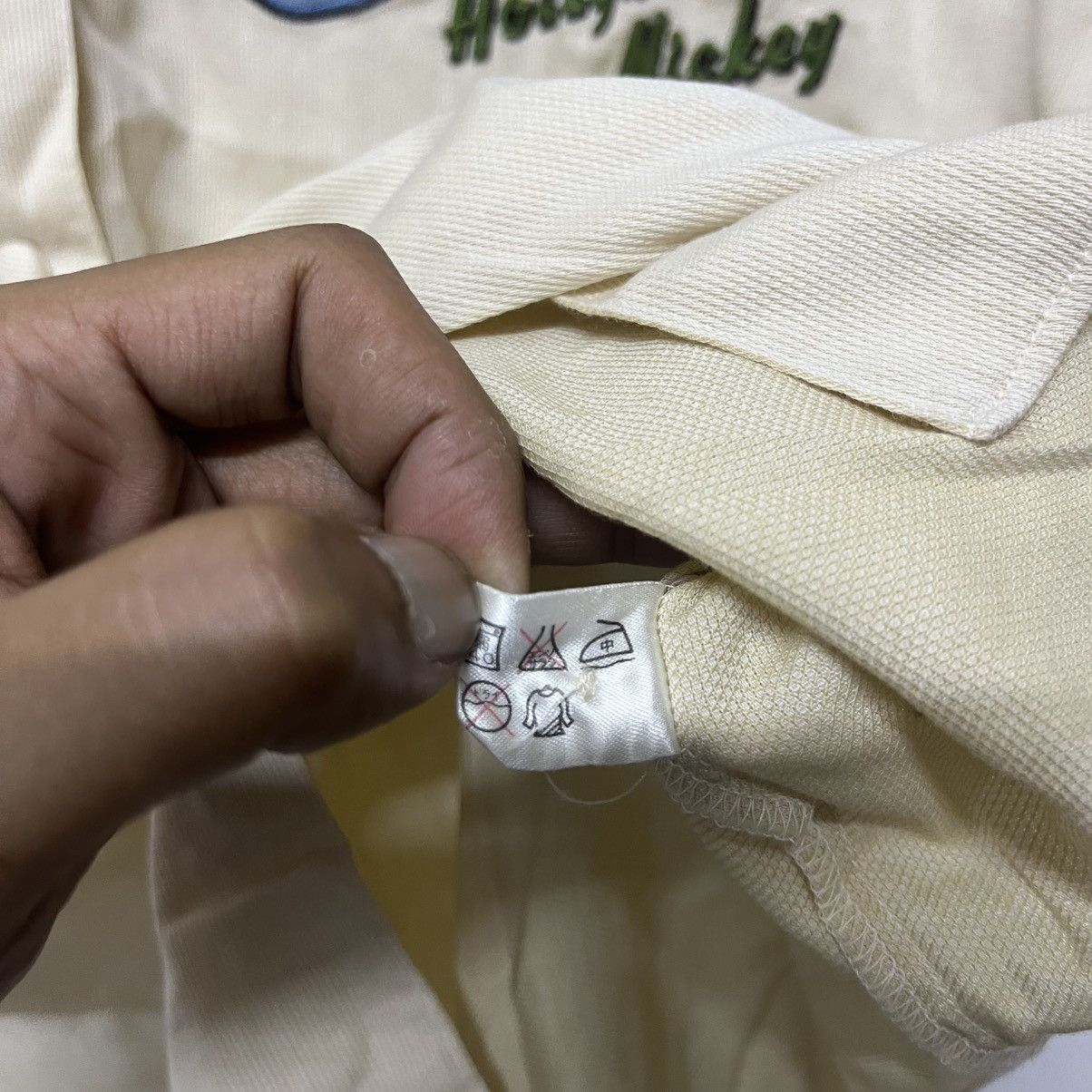 Mickey Mouse Vintage Mickey Disney Enterprise Khakis Button-up Shirt Size US M / EU 48-50 / 2 - 10 Thumbnail