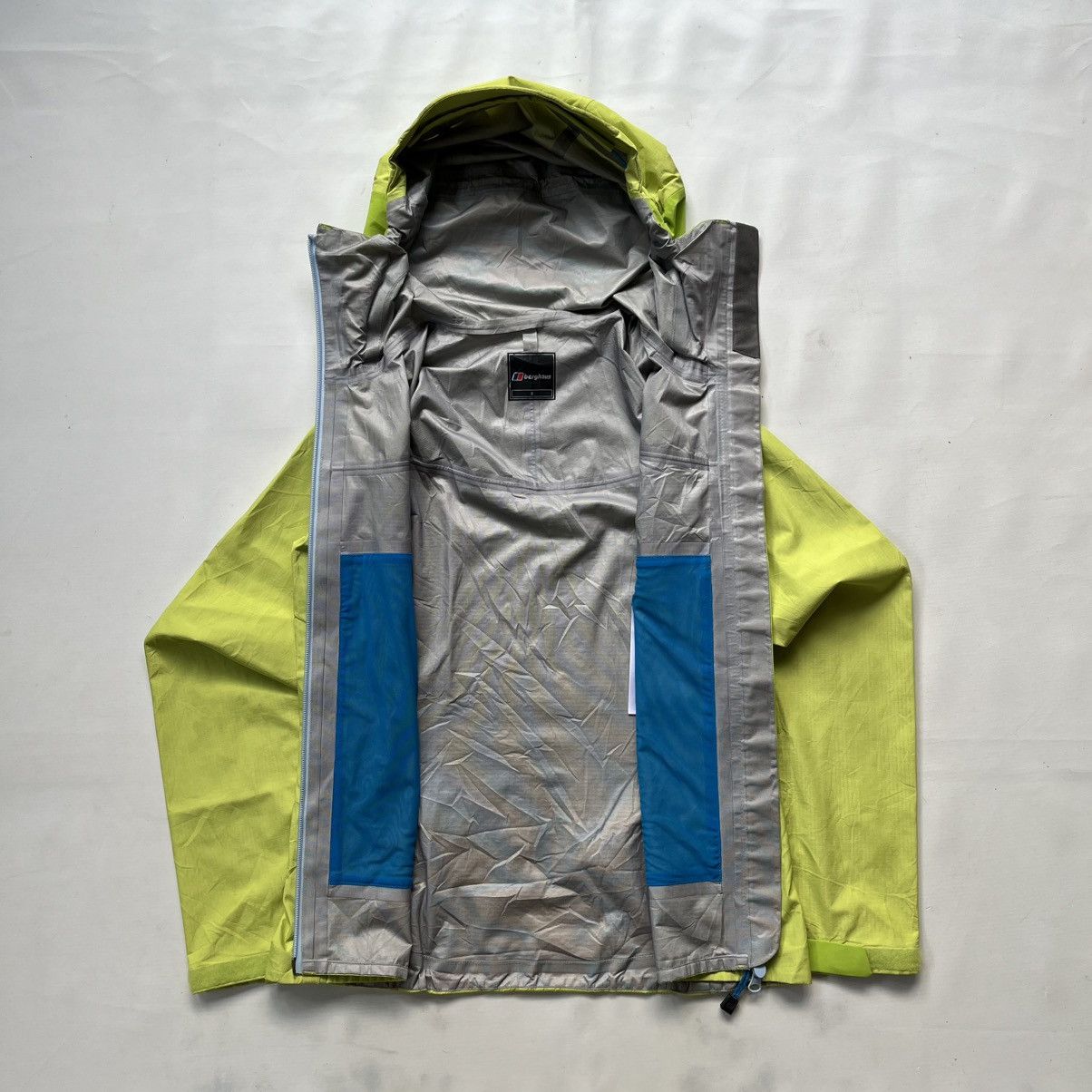 Berghaus Berghaus Size US M / EU 48-50 / 2 - 3 Thumbnail