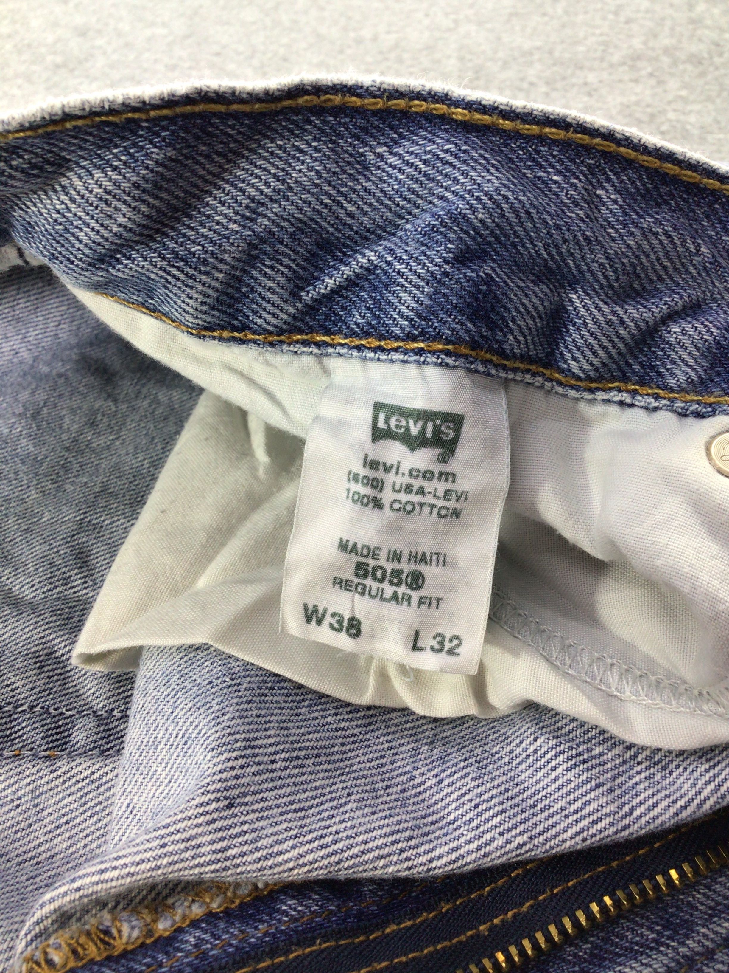 Levi's Vintage Levis 505 Jeans Stone Wash Denim KJ208 Size US 38 / EU 54 - 10 Thumbnail