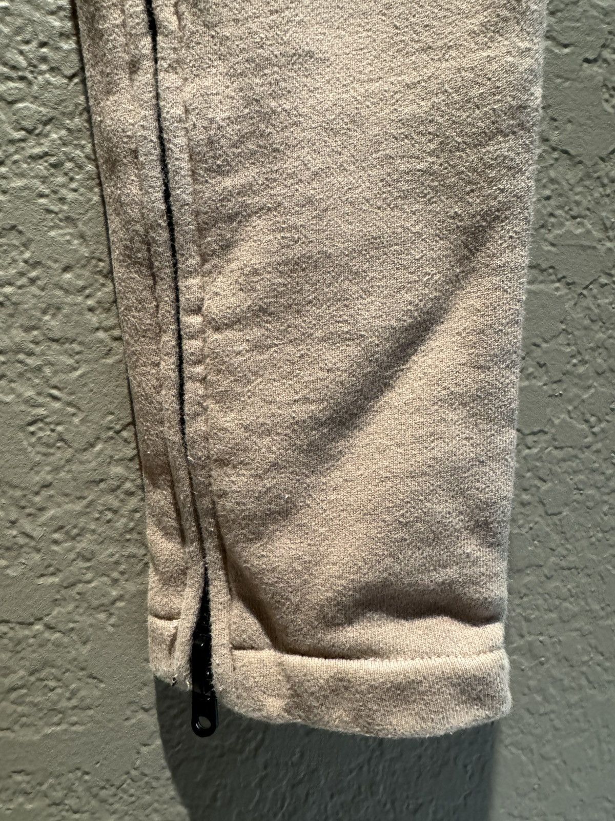 Fear of God Fear of God Essentials First Collection Beige Joggers Zipper Size US 29 - 6 Thumbnail