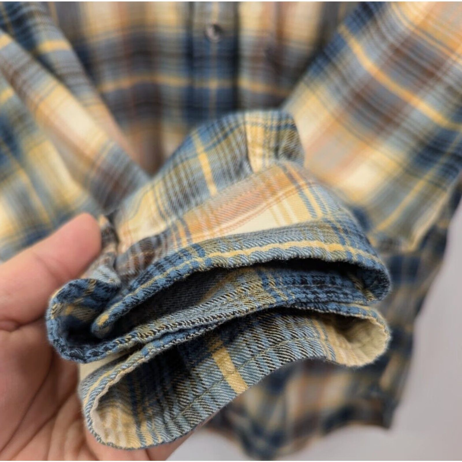 Lucky Brand Lucky Brand Shirt Button-Up Men's Medium Plaid Long Sleeve Yellow Blue Multicolor Cotton Down Pocket Collared Size US M / EU 48-50 / 2 - 2 Thumbnail