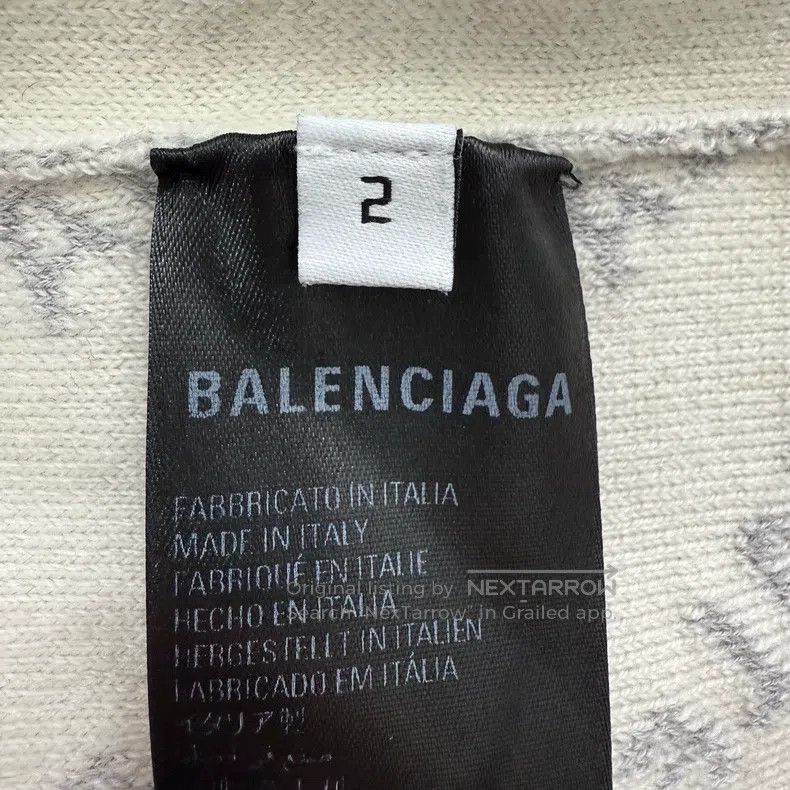 Balenciaga Balenciaga Alphabet Full Print V-Neck Single Breasted Swea Size US M / EU 48-50 / 2 - 5 Thumbnail