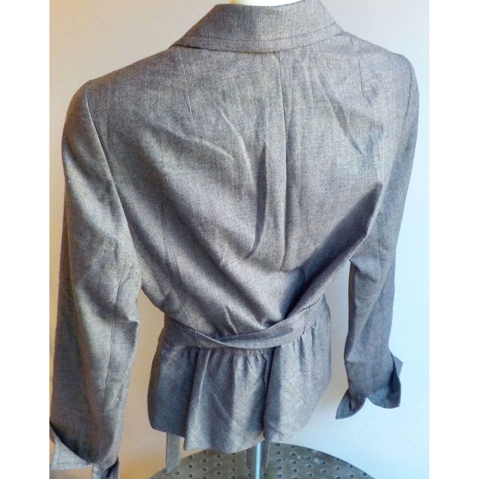 Akris VINTAGE AKRIS Plaid Belted Jacket Brown Wool 2 Snap Closure SZ 10 Women Blazer Hip Length Size L / US 10 / IT 46 - 5 Thumbnail