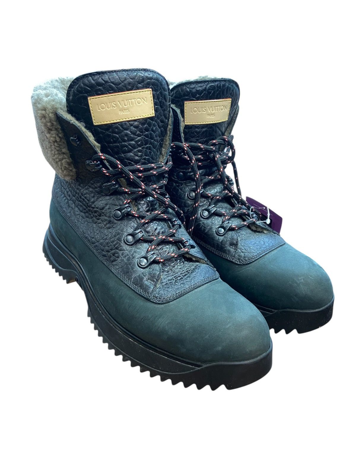 Louis Vuitton Louis Vuitton Shearling Boots Size US 8.5 / EU 41-42 - 1 Thumbnail