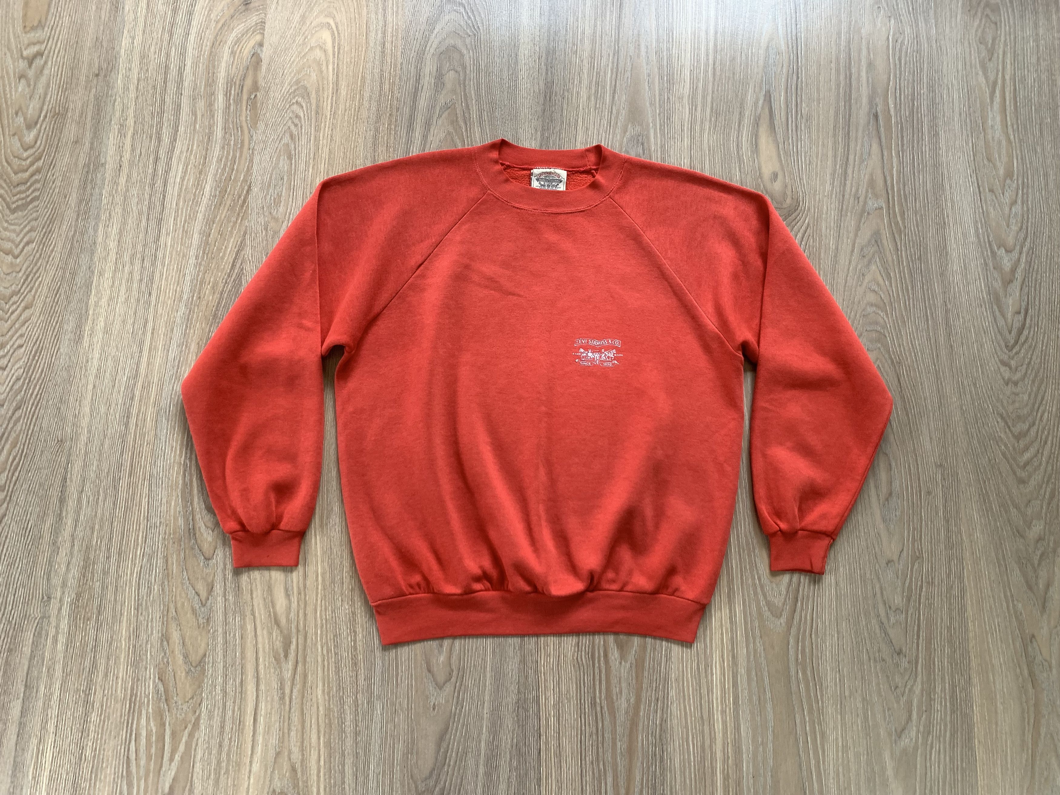 Levi's Rare Vintage Levi's Crewneck Logo Sweatshirt 80's Size US S / EU 44-46 / 1 - 10 Thumbnail
