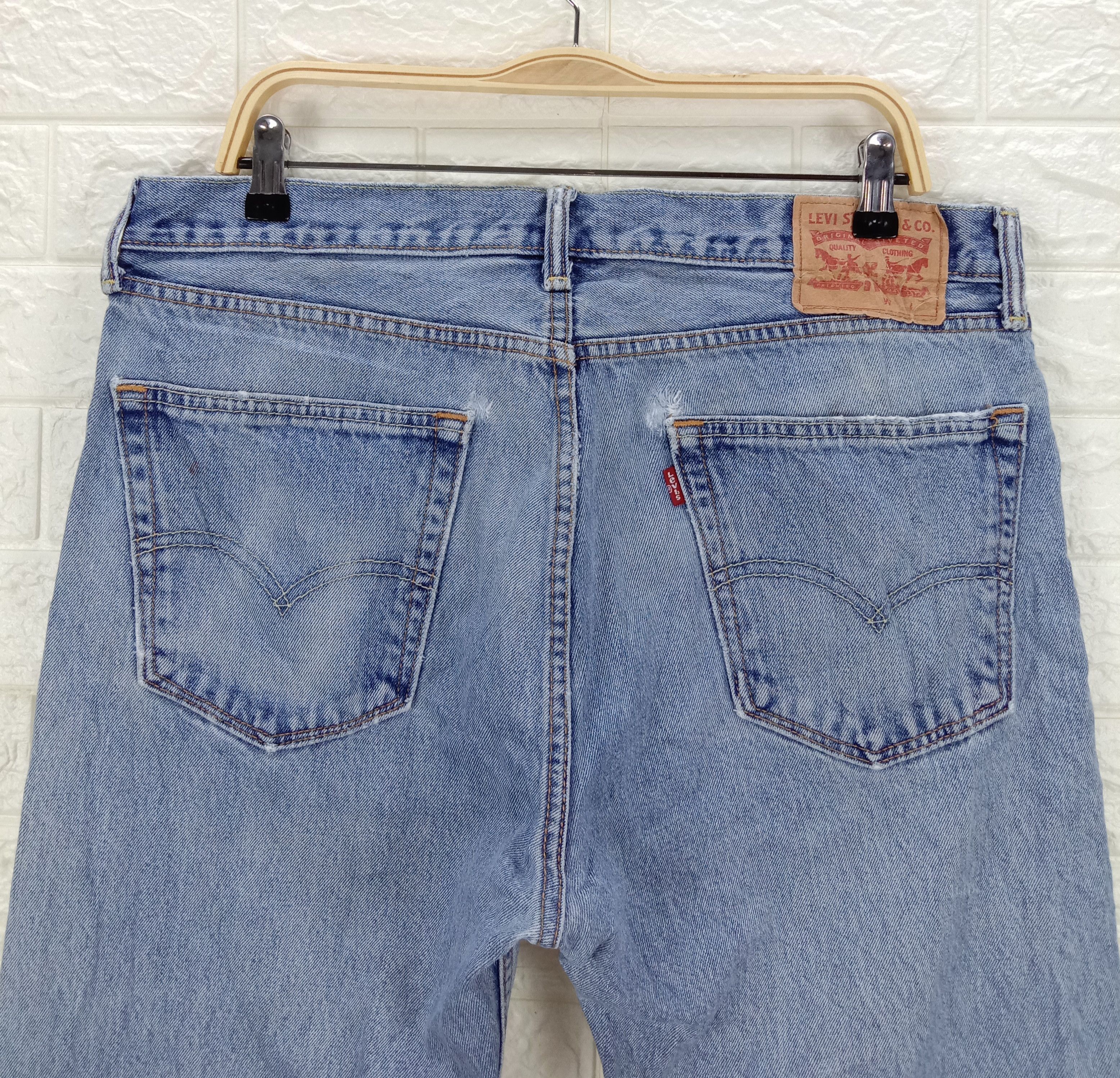 Levi's Vintage Levi's 505 Jeans Blue Wash Regular Fit Denim Size US 35 - 6 Thumbnail