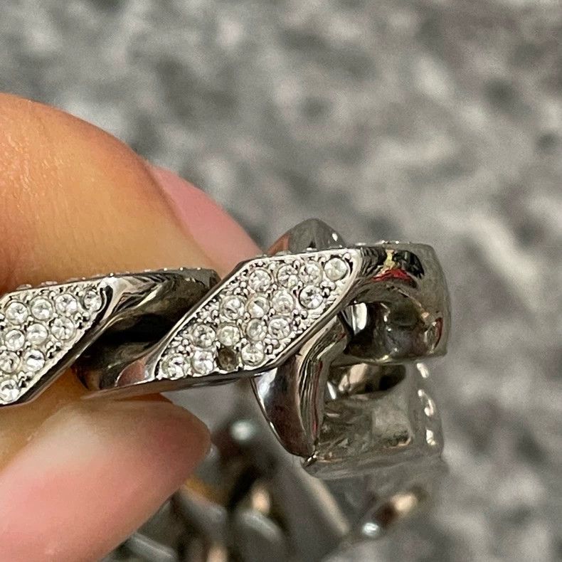 Louis Vuitton Louis Vuitton Soapy Thick Chain Pattern Cuba Bracelet Size ONE SIZE - 8 Thumbnail
