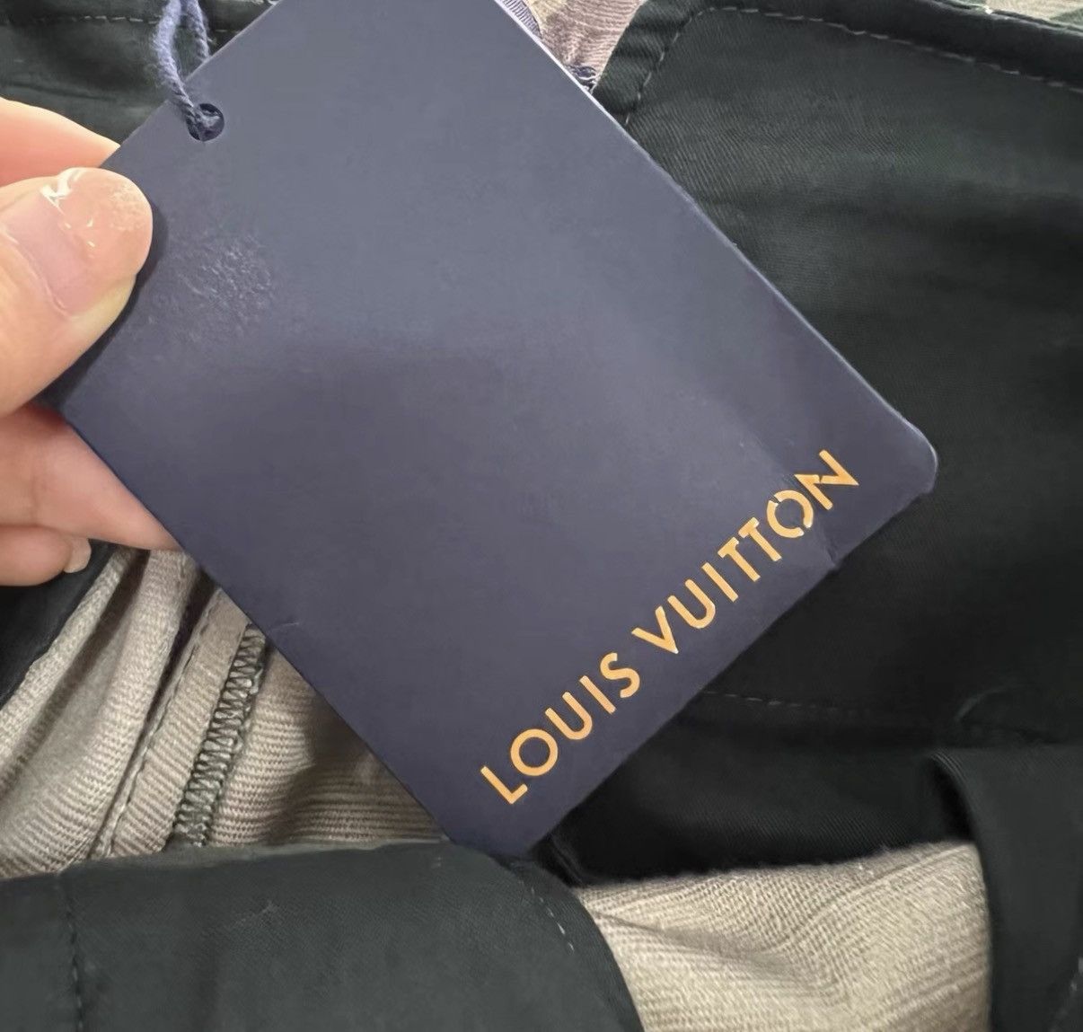 Louis Vuitton Louis Vuitton LV × Nigo 25 Model Pocket Cargo Pants J41 Size US 36 / EU 52 - 4 Thumbnail