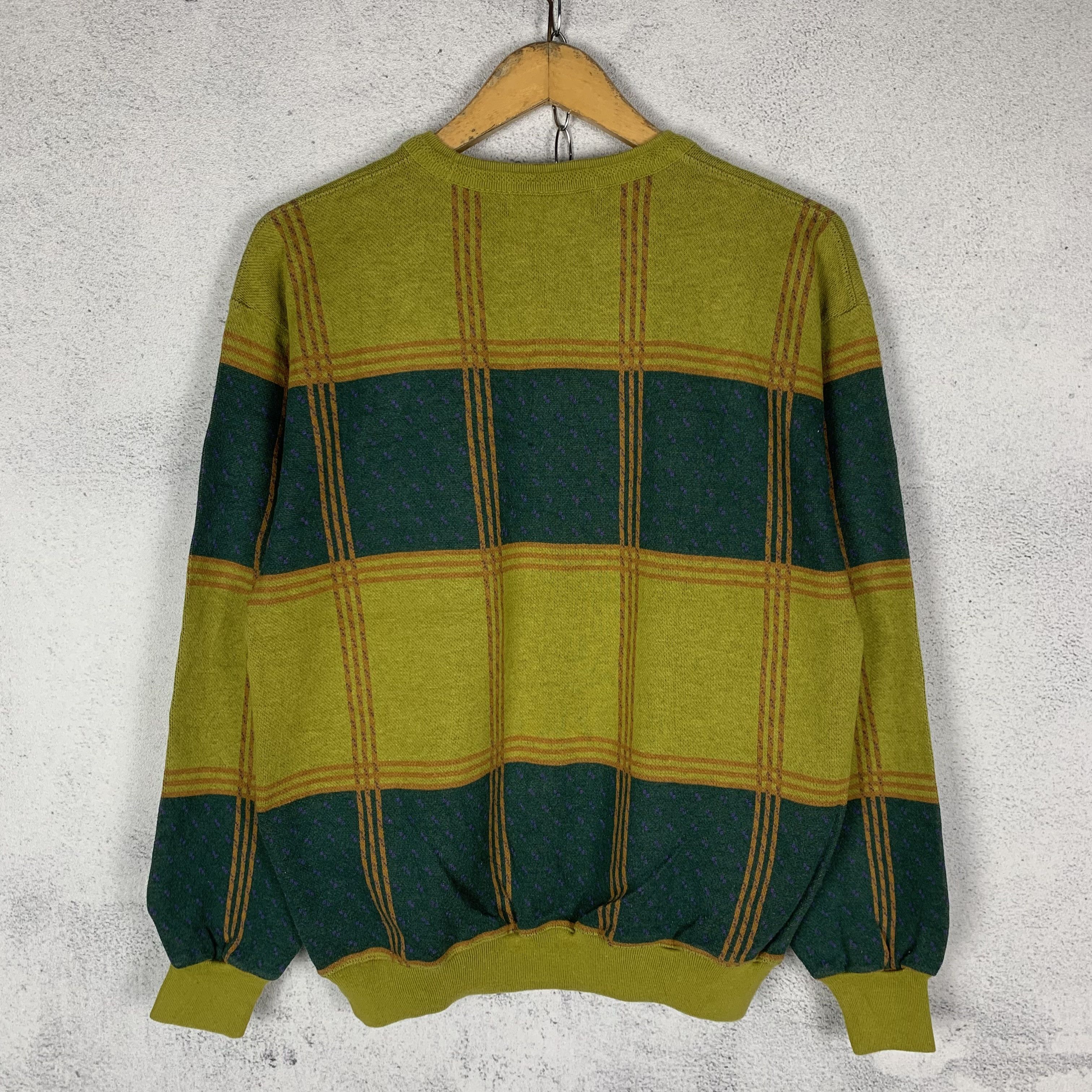 Vintage Vintage Alen Vestimo Classical Sweatshirt Jumper Size US S / EU 44-46 / 1 - 2 Thumbnail