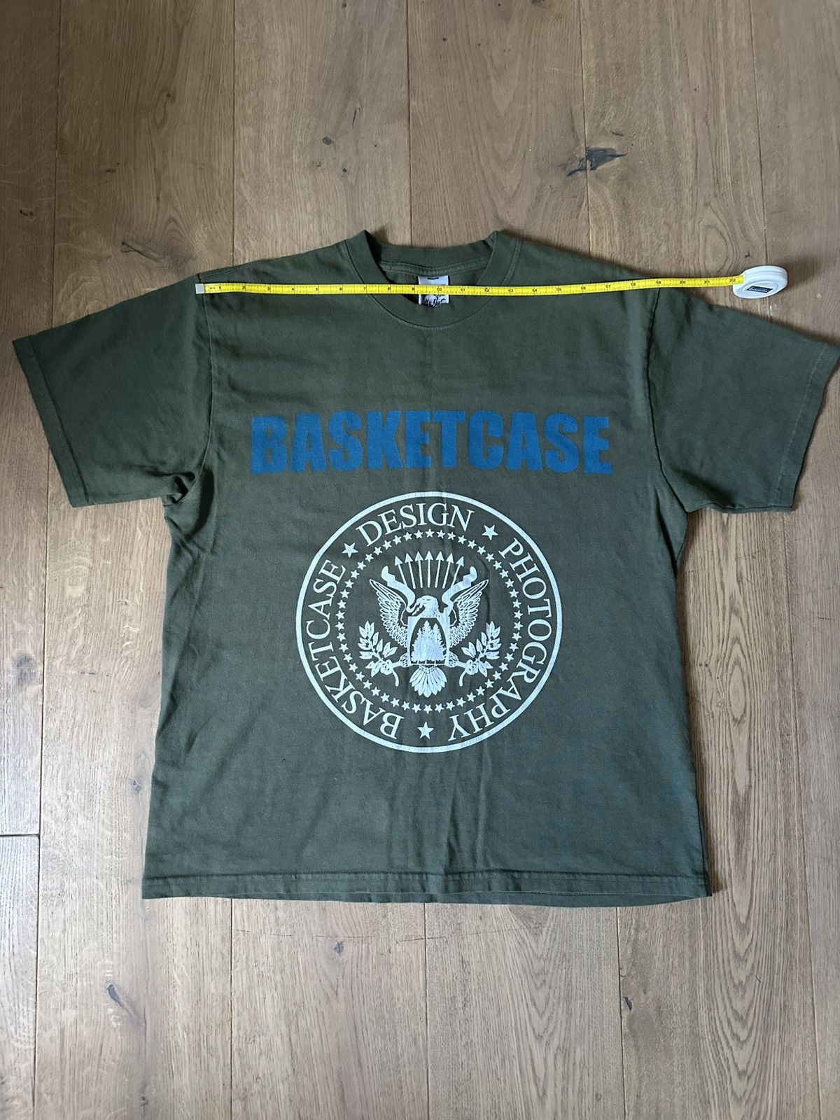 basketcase gallery Basketcase Gallery SEAL Tee Size US M / EU 48-50 / 2 - 9 Thumbnail