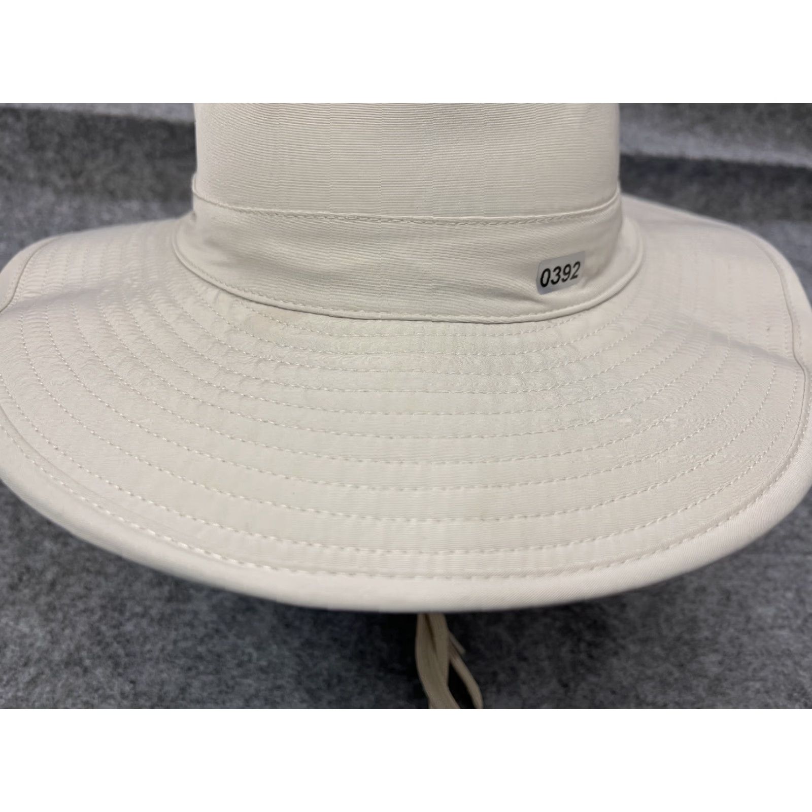 Vintage VINTAGE Inifity Headwear Unisex Adult Bucket Hat M White Nylon Outdoor Summer Casual Size ONE SIZE - 3 Thumbnail
