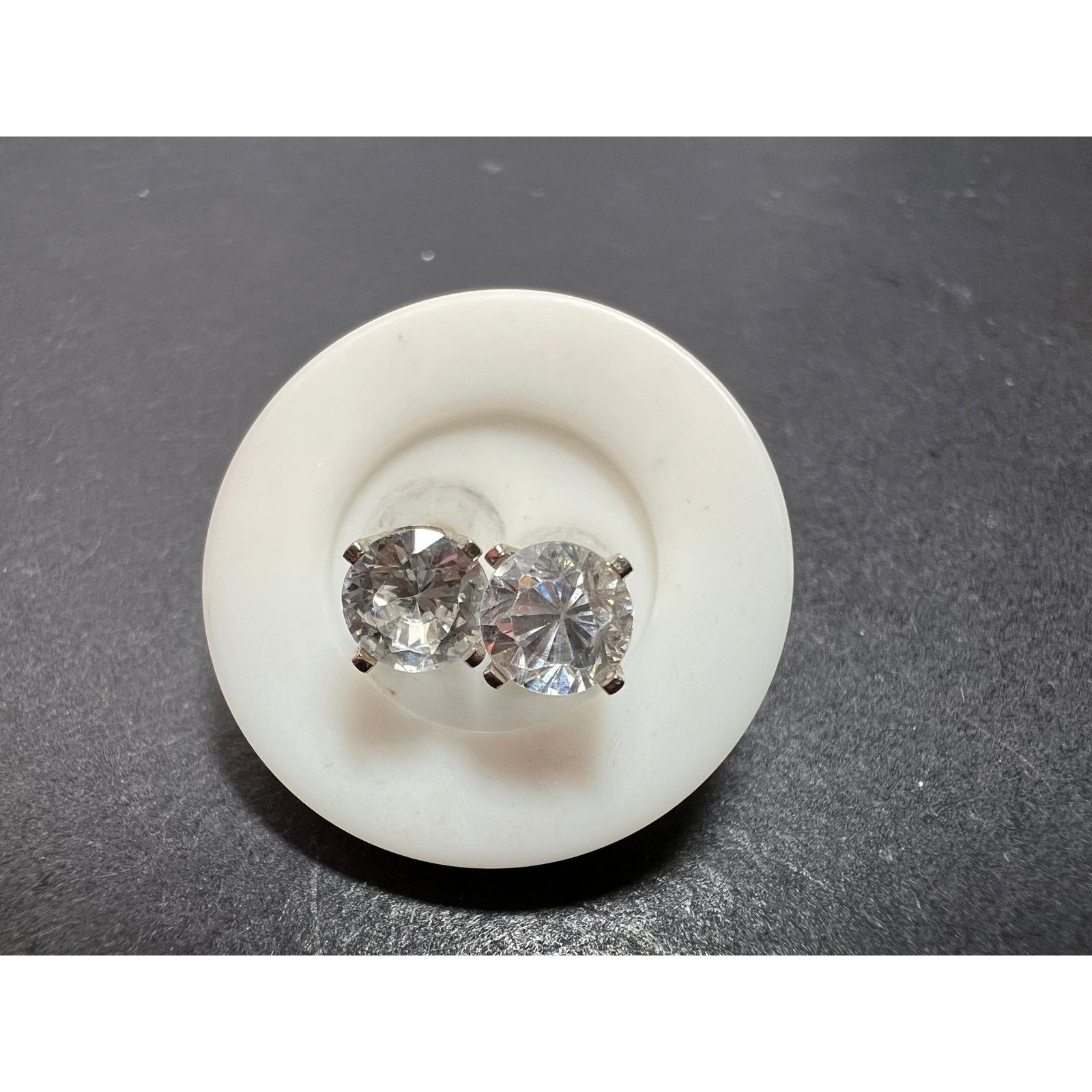 Other 14k white gold 6mm CZ solitaire stud earrings Size ONE SIZE - 2 Thumbnail