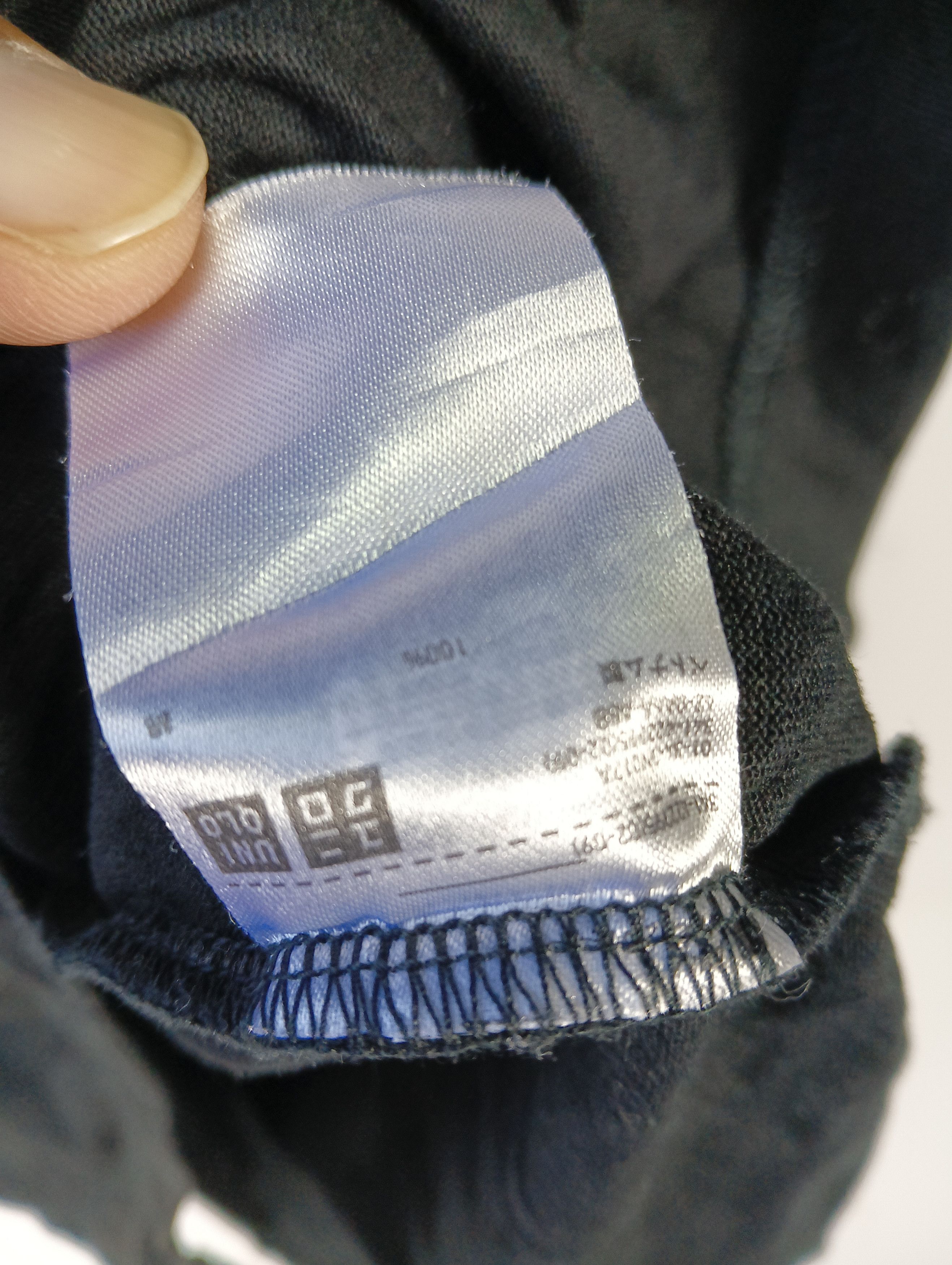 Uniqlo UNIQLO U JAPAN TEE POCKET Size US XL / EU 56 / 4 - 8 Thumbnail