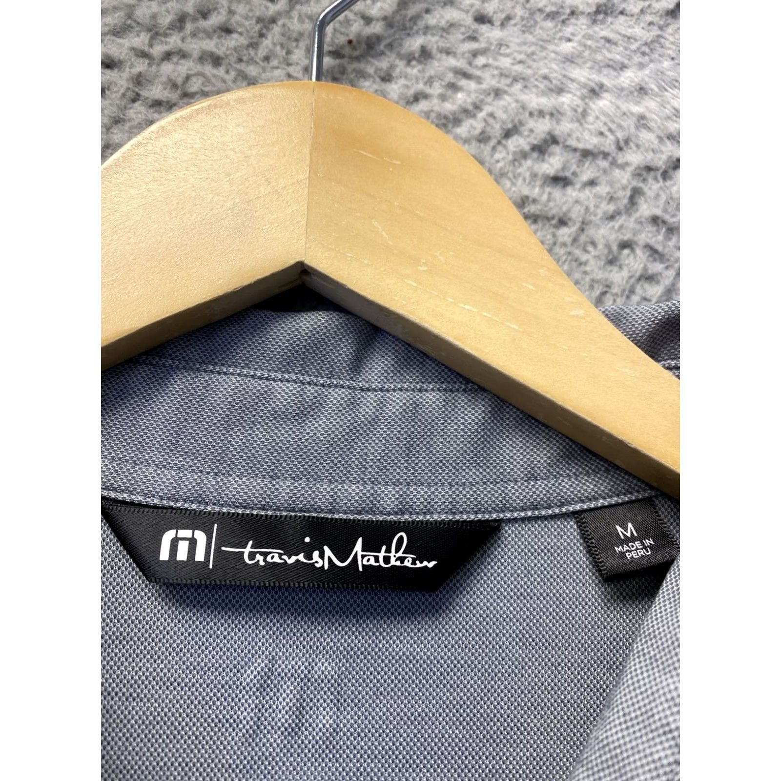 TravisMathew Travis Mathew Polo Shirt Mens M Light Gray Golf Colorblock Polo Shirt M Mens Gray 90s style? Size US M / EU 48-50 / 2 - 3 Thumbnail