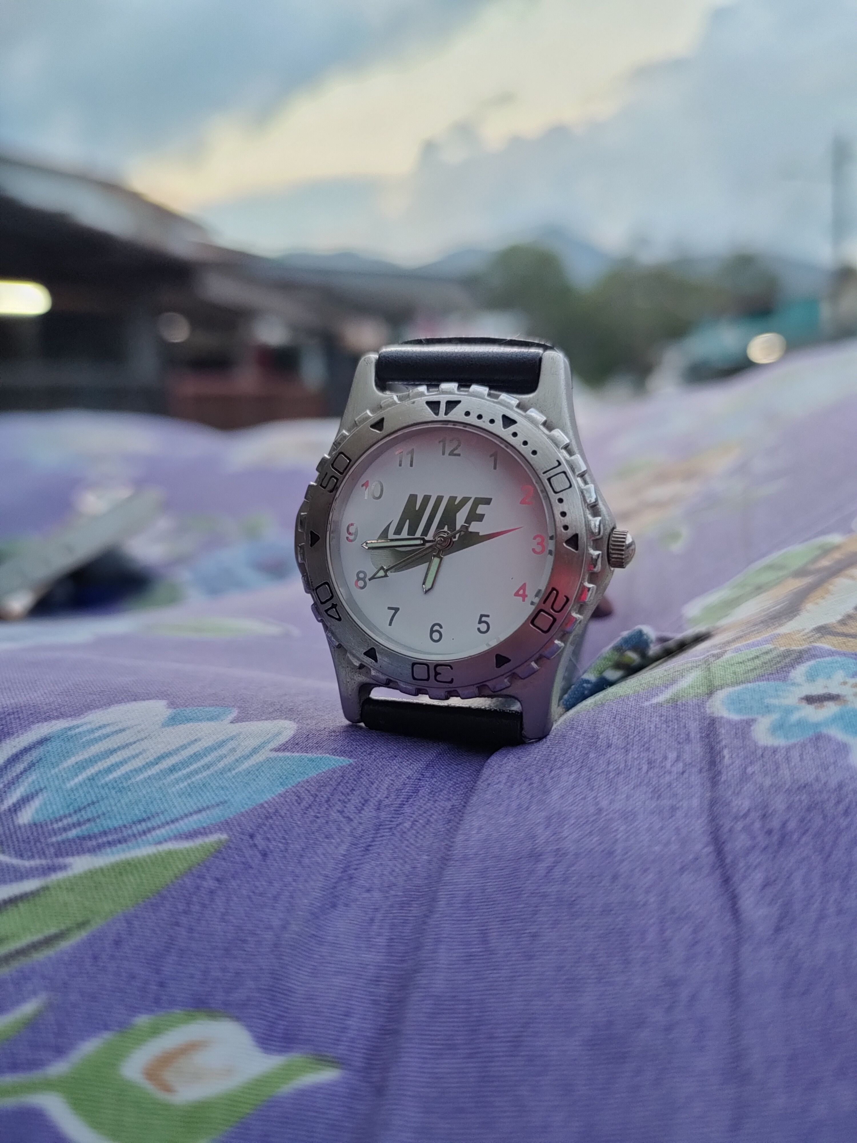 Nike Nike Analog vintage watch Size ONE SIZE - 2 Thumbnail