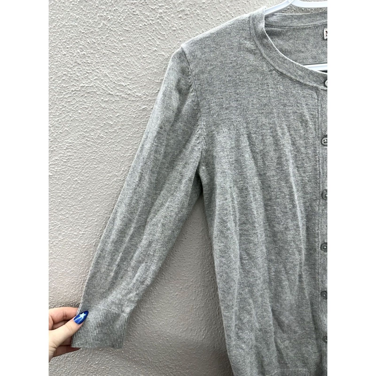 Merona Merona Sweater Cardigan Womens XS Gray Long Sleeve Button Up Lightweight Size XS / US 0-2 / IT 36-38 - 2 Thumbnail