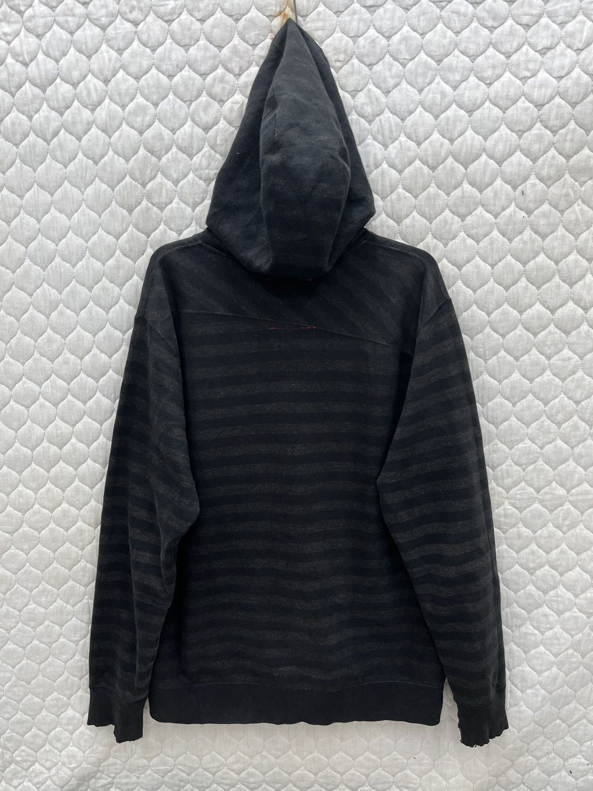Volcom 🔥🔥🔥STEALS VOLCOM TIMELESS STRIPEP HOODIE SWEATER Size US L / EU 52-54 / 3 - 4 Thumbnail