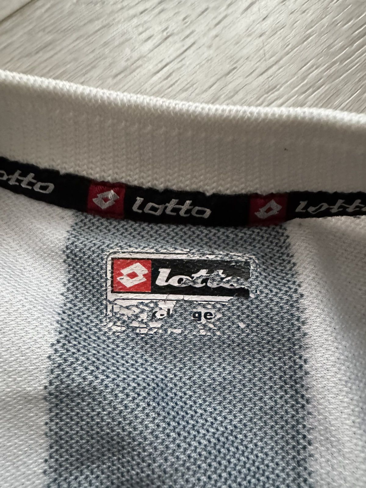 Lotto Sport Juventus 2002/2003 Lotto Football Shirt Retro Soccer Jersey Size US XL / EU 56 / 4 - 8 Thumbnail