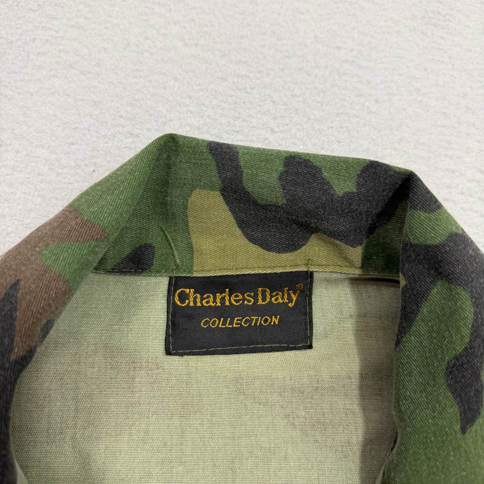 Vintage Vintage Charles Daly Camo Shirt Jacket Men's Extra Large Size US XL / EU 56 / 4 - 5 Thumbnail