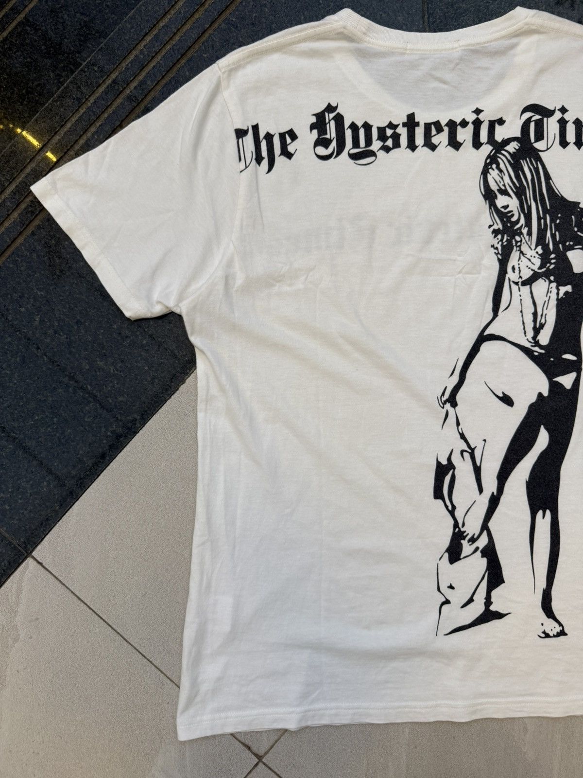 Hysteric Glamour 90’s HYSTERIC GLAMOUR THE HYSTERIC TIMES RARE NAKED TSHIRT Size US M / EU 48-50 / 2 - 8 Thumbnail