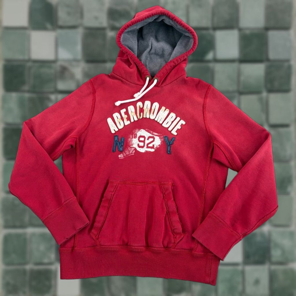 Abercrombie & Fitch VINTAGE Abercrombie & Fitch NY Waffle Hoodie Men L Red Solid Logo Embroidered Hooded Zip Pockets Heavyweight 90s Designer Pullover Size US L / EU 52-54 / 3 - 1 Thumbnail