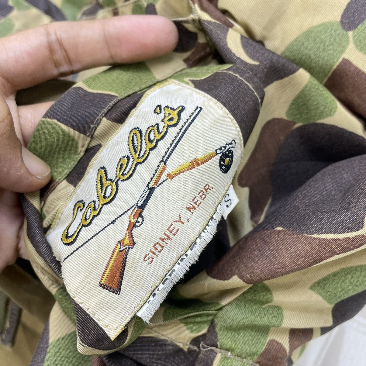 Vintage Japanese Brand Cabelas Reversible Camo Puffer Vest Jacket Size US M / EU 48-50 / 2 - 7 Thumbnail