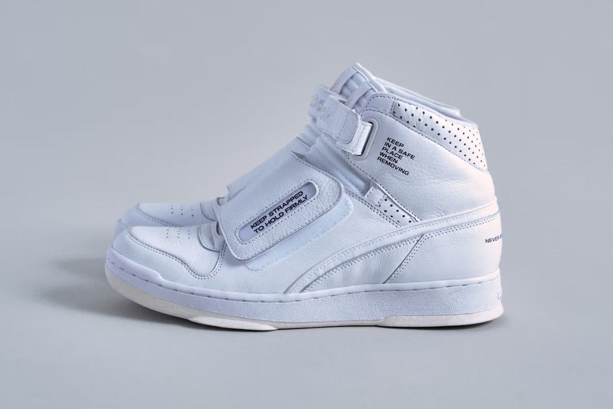 Mountain Research FW7898 REEBOK ALiEN STOMPER PORCELAiN GENERAL RESEARCH JAPAN Size US 11 / EU 44 - 18 Thumbnail