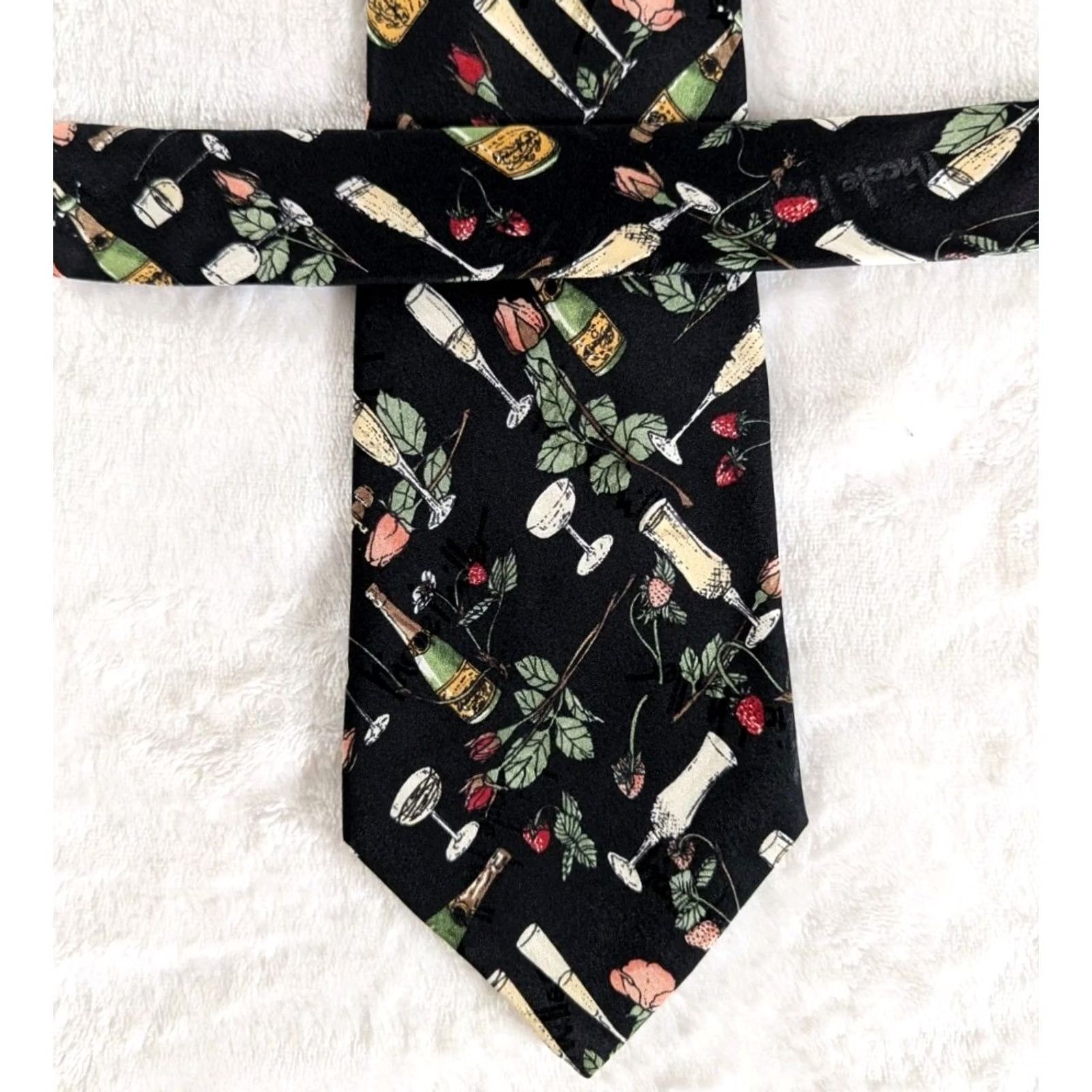 Nicole Miller Nicole Miller Tie Silk Alcohol Themed Holiday Party Champagne NYE Ivory Silk Adult Men Novelty Shirt? Size ONE SIZE - 4 Thumbnail