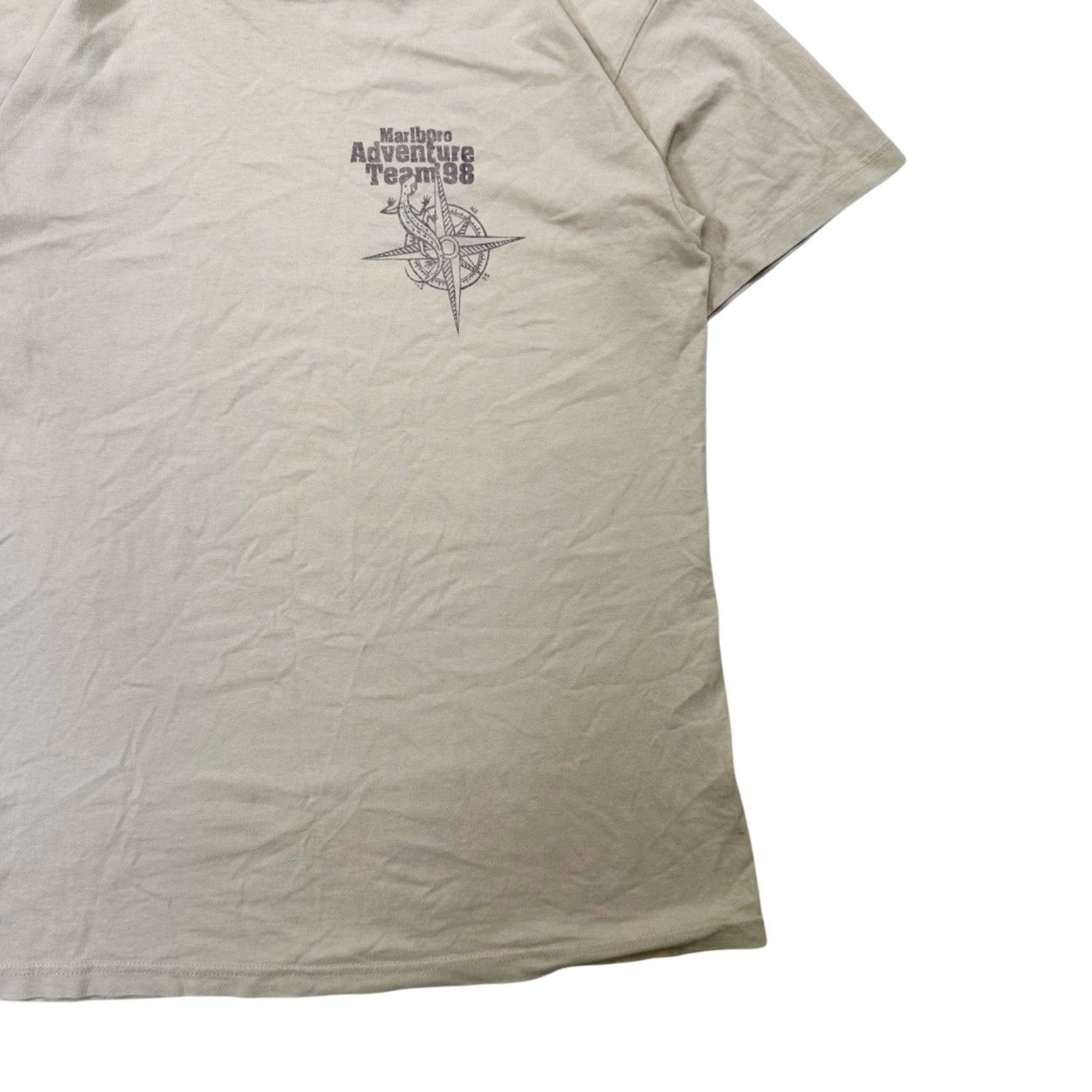 Vintage Vintage 1998 Marlboro Adventure Team Lizard Graphic T Shirt Size US L / EU 52-54 / 3 - 3 Thumbnail