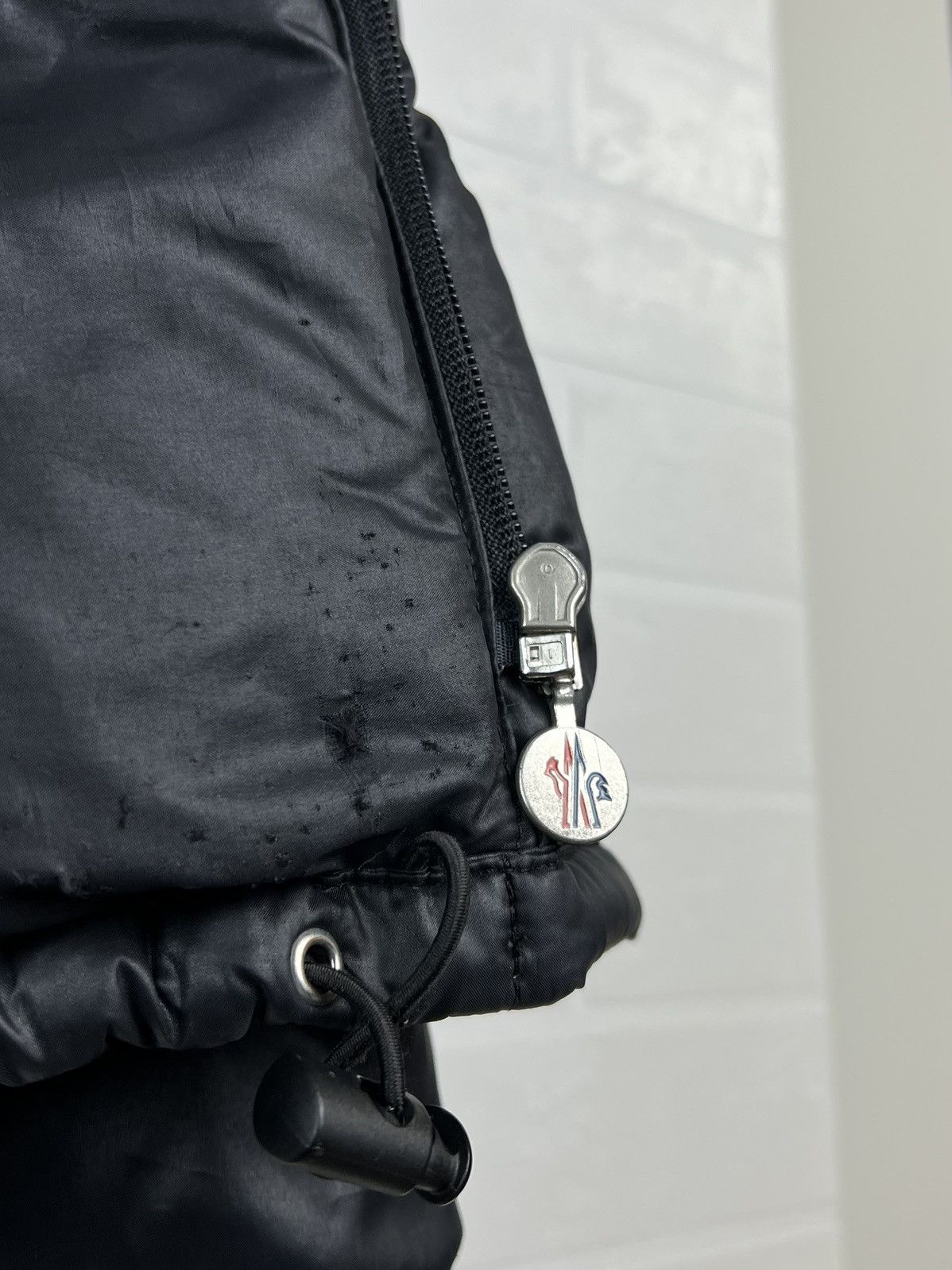 Moncler MONCLER Jacket Down Puffer Patch Logo Black Vintage Rare Men Size US S / EU 44-46 / 1 - 14 Thumbnail