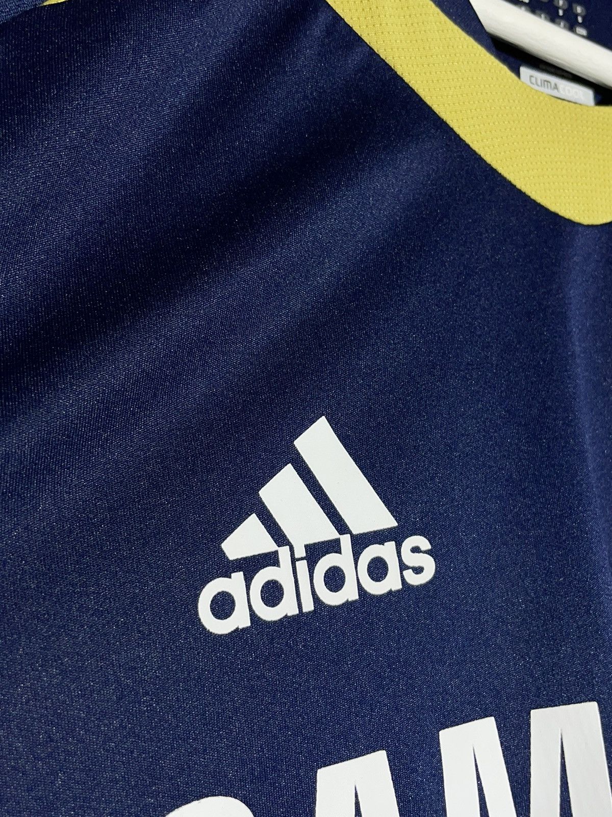 Adidas × Chelsea Soccer Chelsea FC Adidas 2010/11 Training Y2k Football Shirt Size US M / EU 48-50 / 2 - 6 Thumbnail