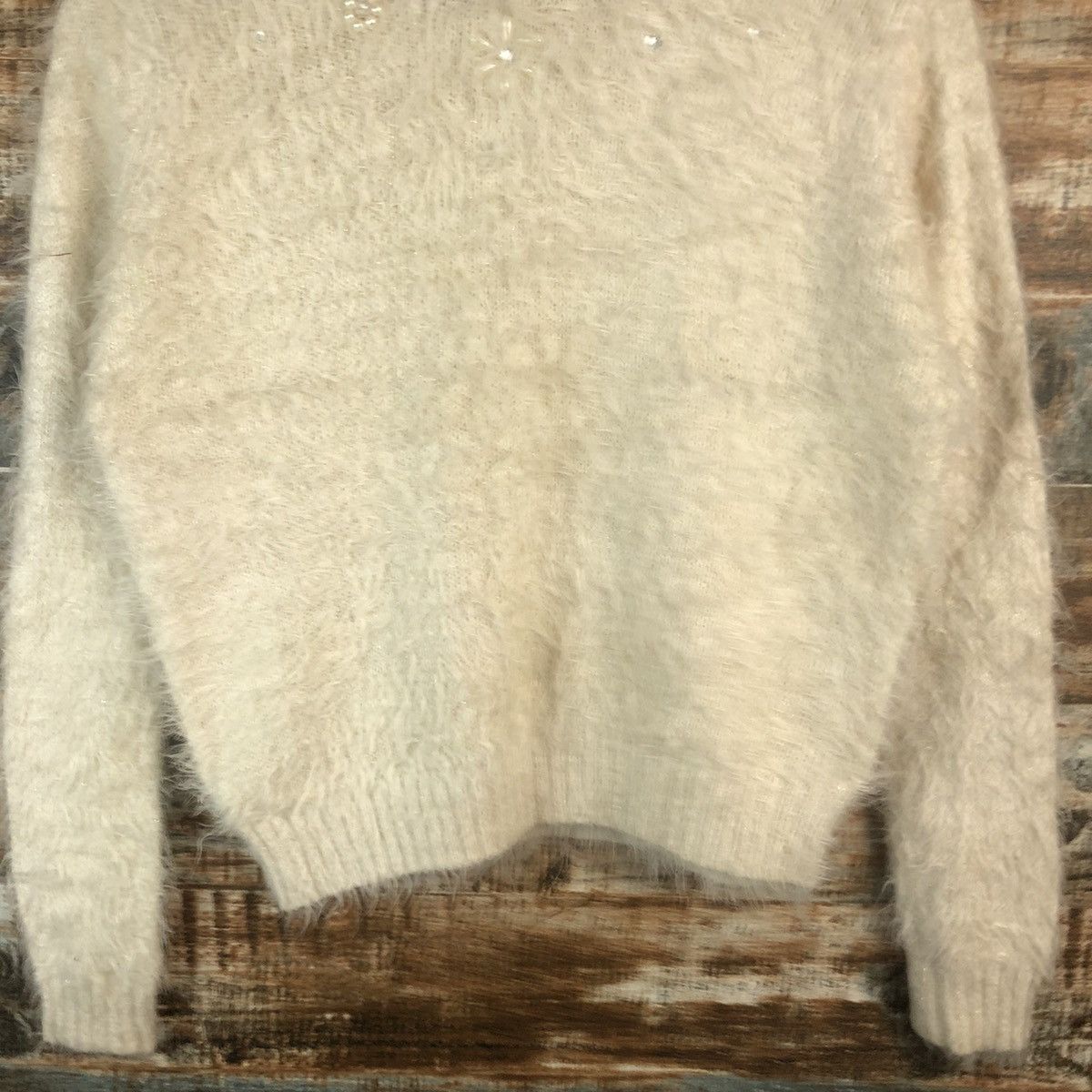 Vintage DL Ingni White shaggy fur Mohair Knitwear #C390 Size S / US 4 / IT 40 - 6 Thumbnail