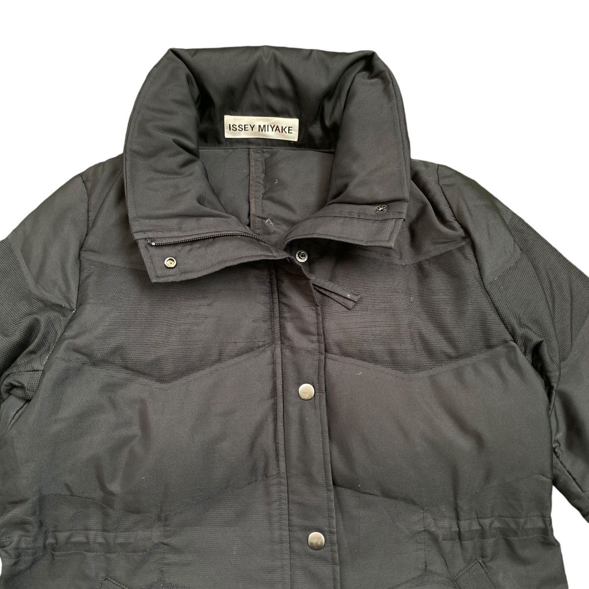 Issey Miyake Vintage Issey Miyake Down Puffer Jacket Size US M / EU 48-50 / 2 - 2 Thumbnail