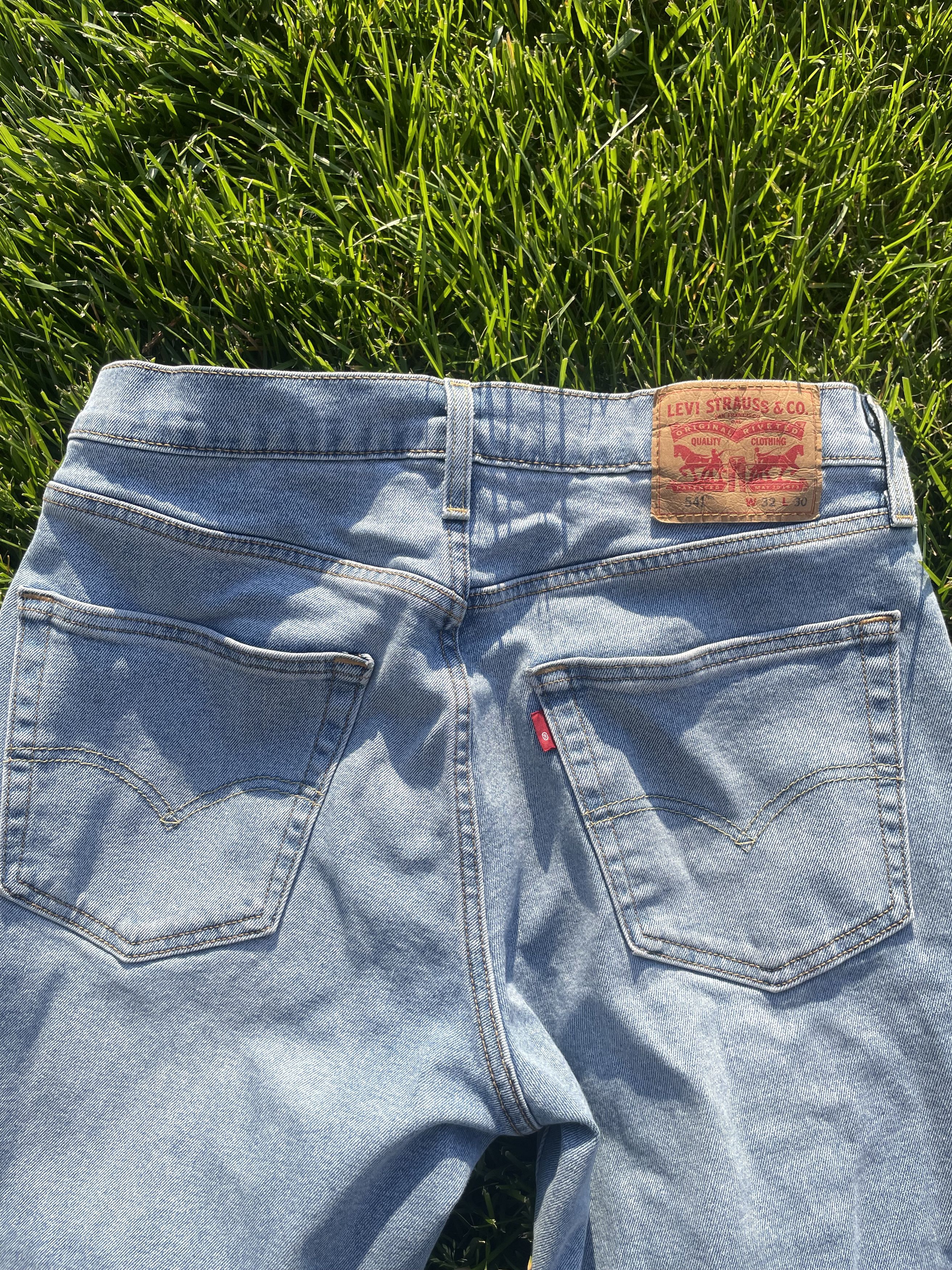 Levi's Levi's 541 Light Blue Wash Denim Size US 32 / EU 48 - 4 Thumbnail