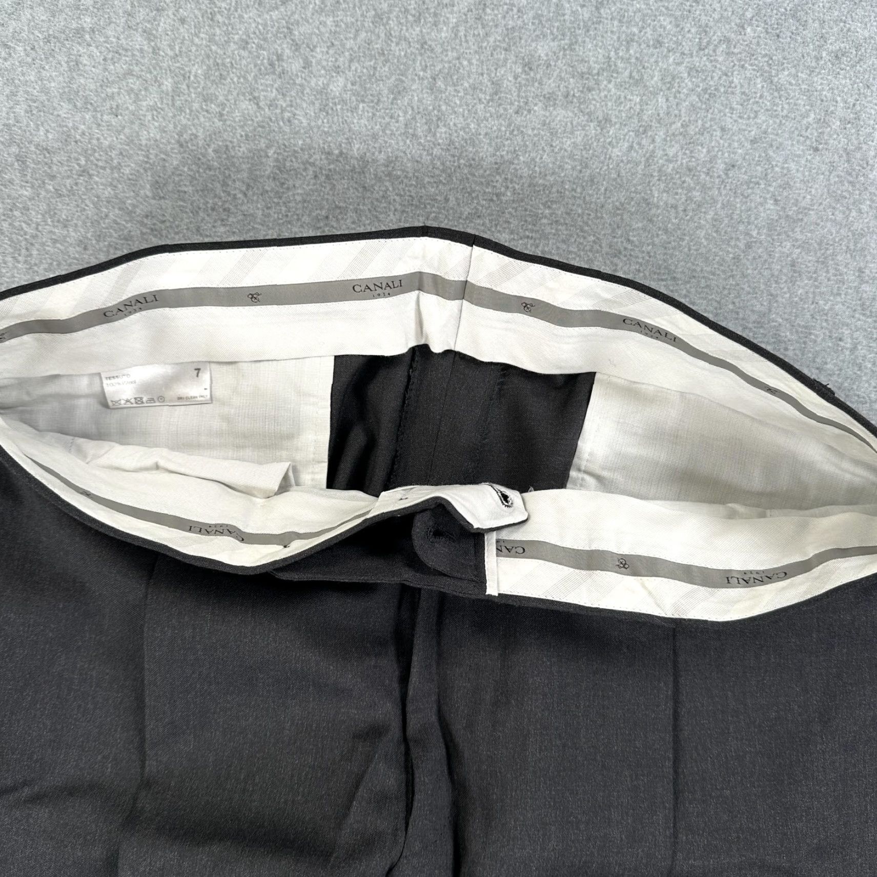 Canali Canali Dress Pants 36 Wool Mens 36x31 Gray Pleated Front Straight Leg Trousers Size US 36 / EU 52 - 5 Thumbnail