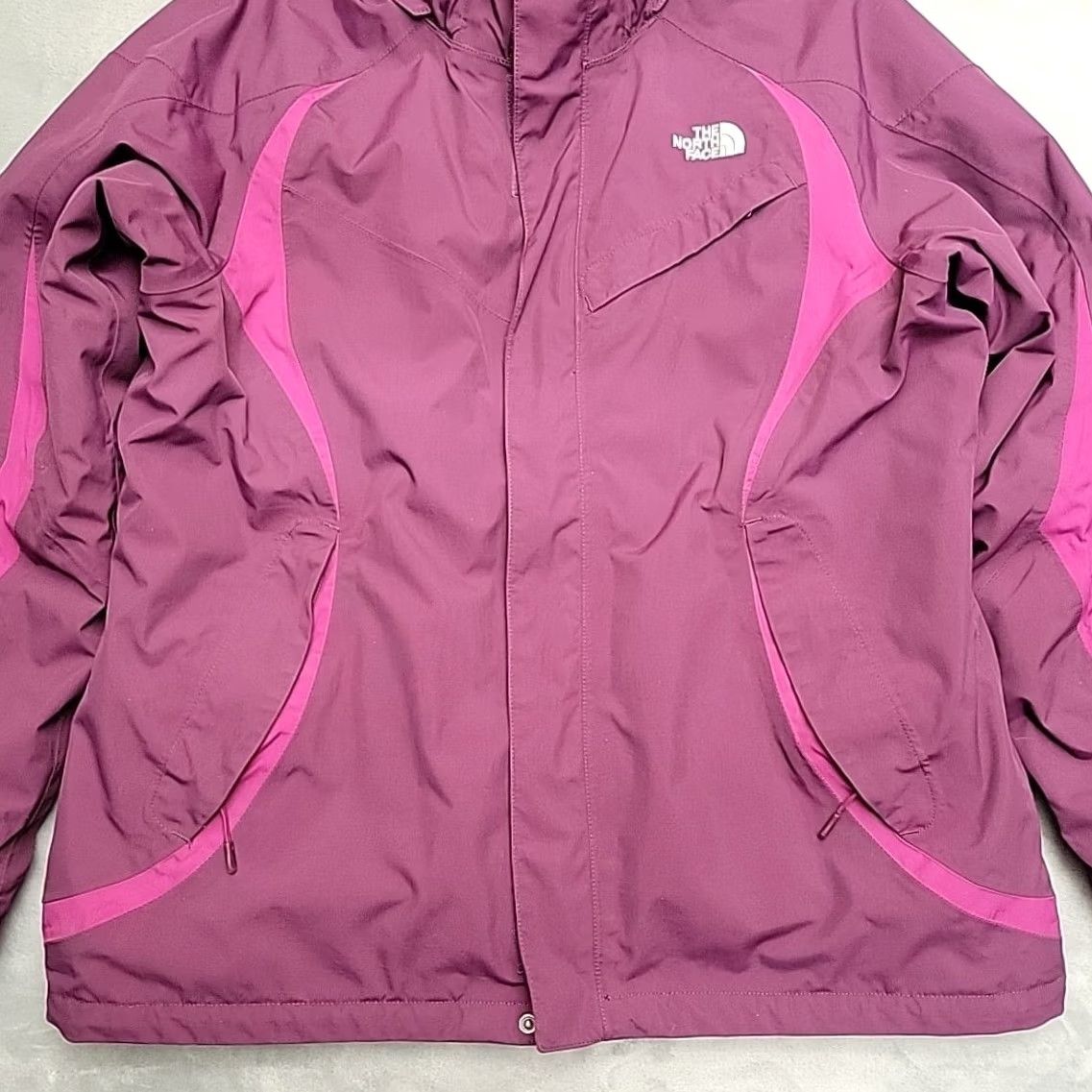 The North Face VINTAGE North Face Jacket Womens XL HyVent 3 in 1 Removeable Hood Snowboard Ski Coat Purple Size XL / US 12-14 / IT 48-50 - 2 Thumbnail