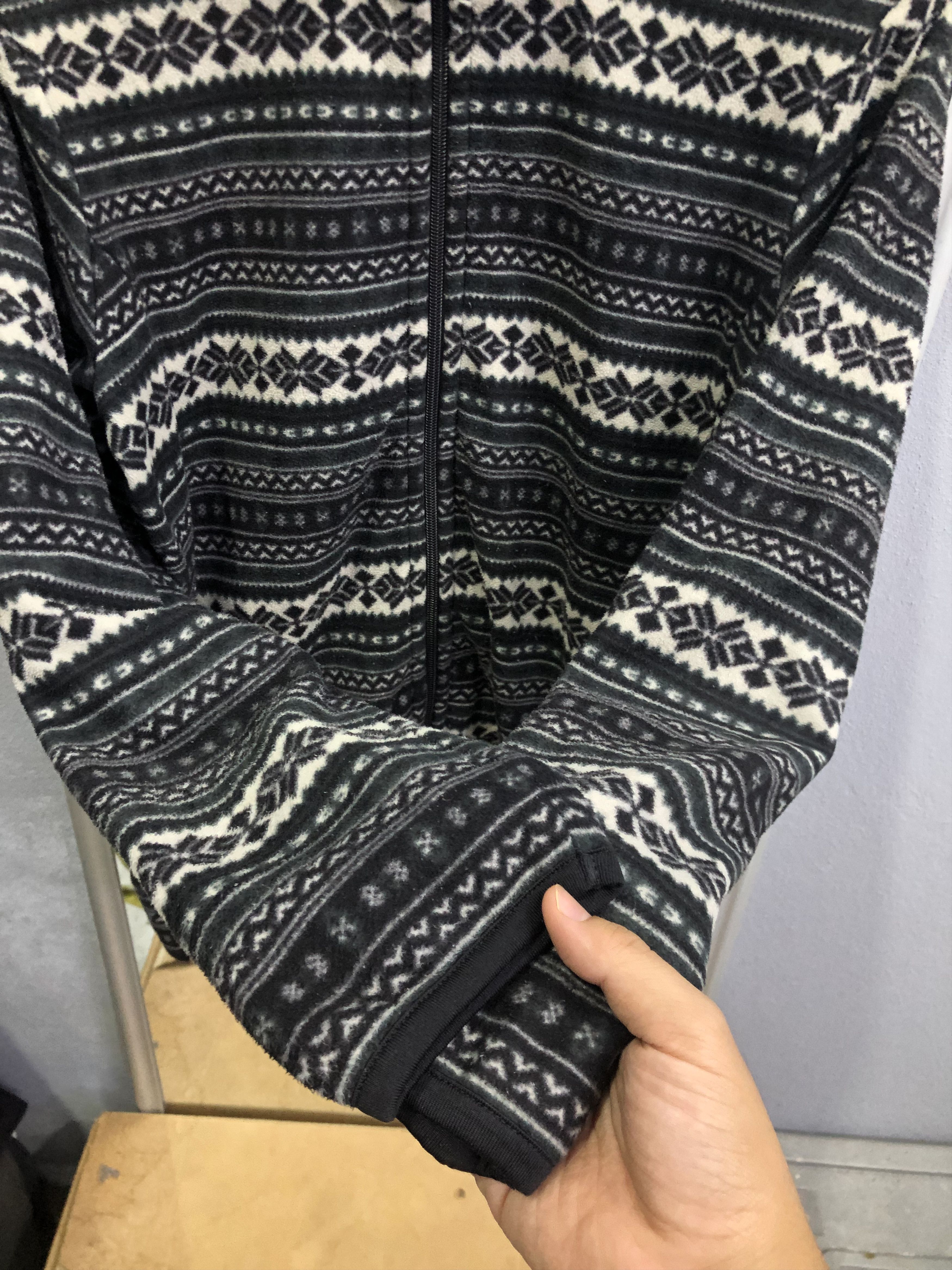 Uniqlo Uniqlo Fair Isle Nordic Fleece Full Zip Jacket Size US M / EU 48-50 / 2 - 6 Thumbnail